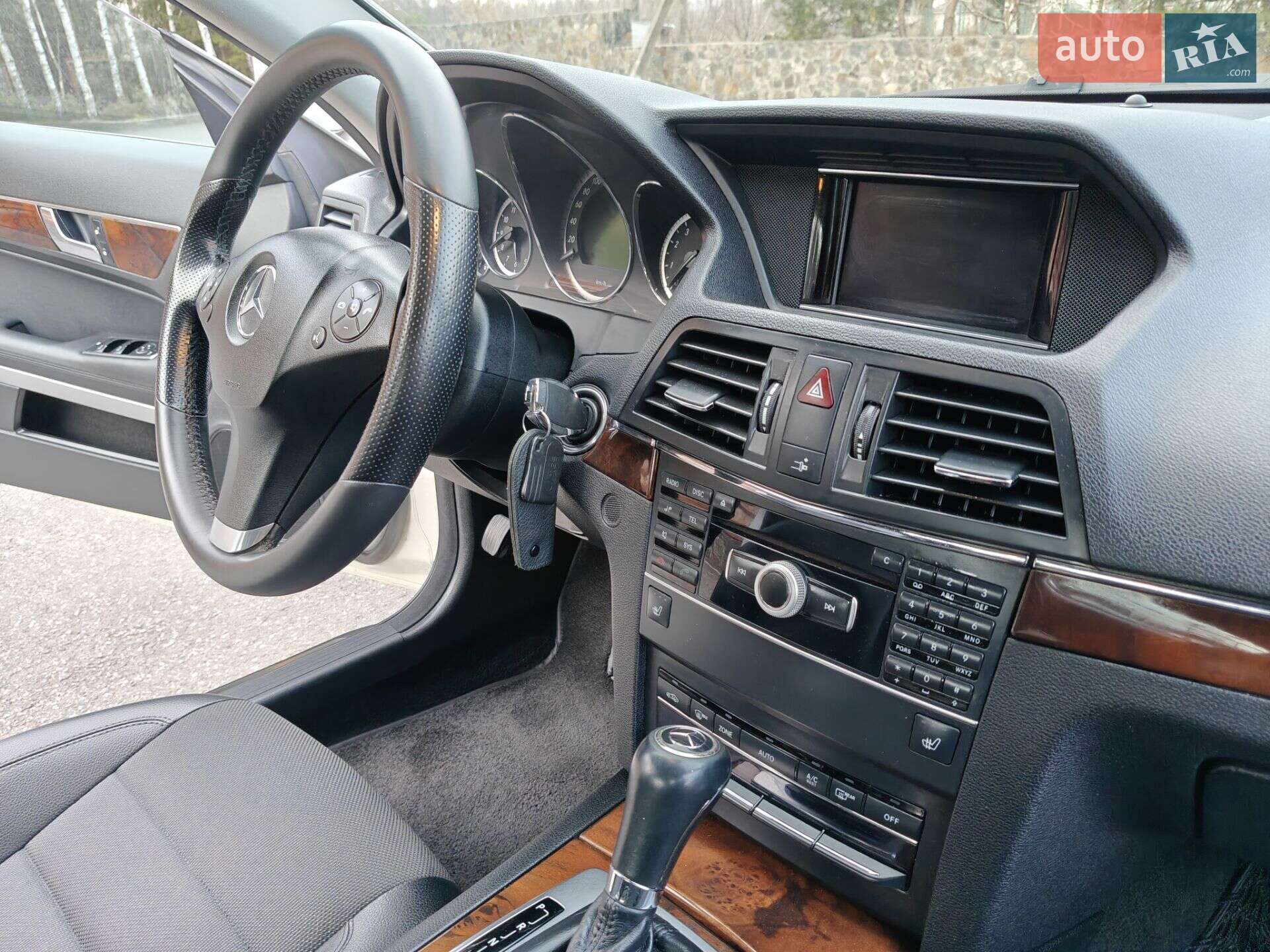 Mercedes-Benz E-Class 2010 VIN WDD2073471F074187 фото оголошення 50 з 78