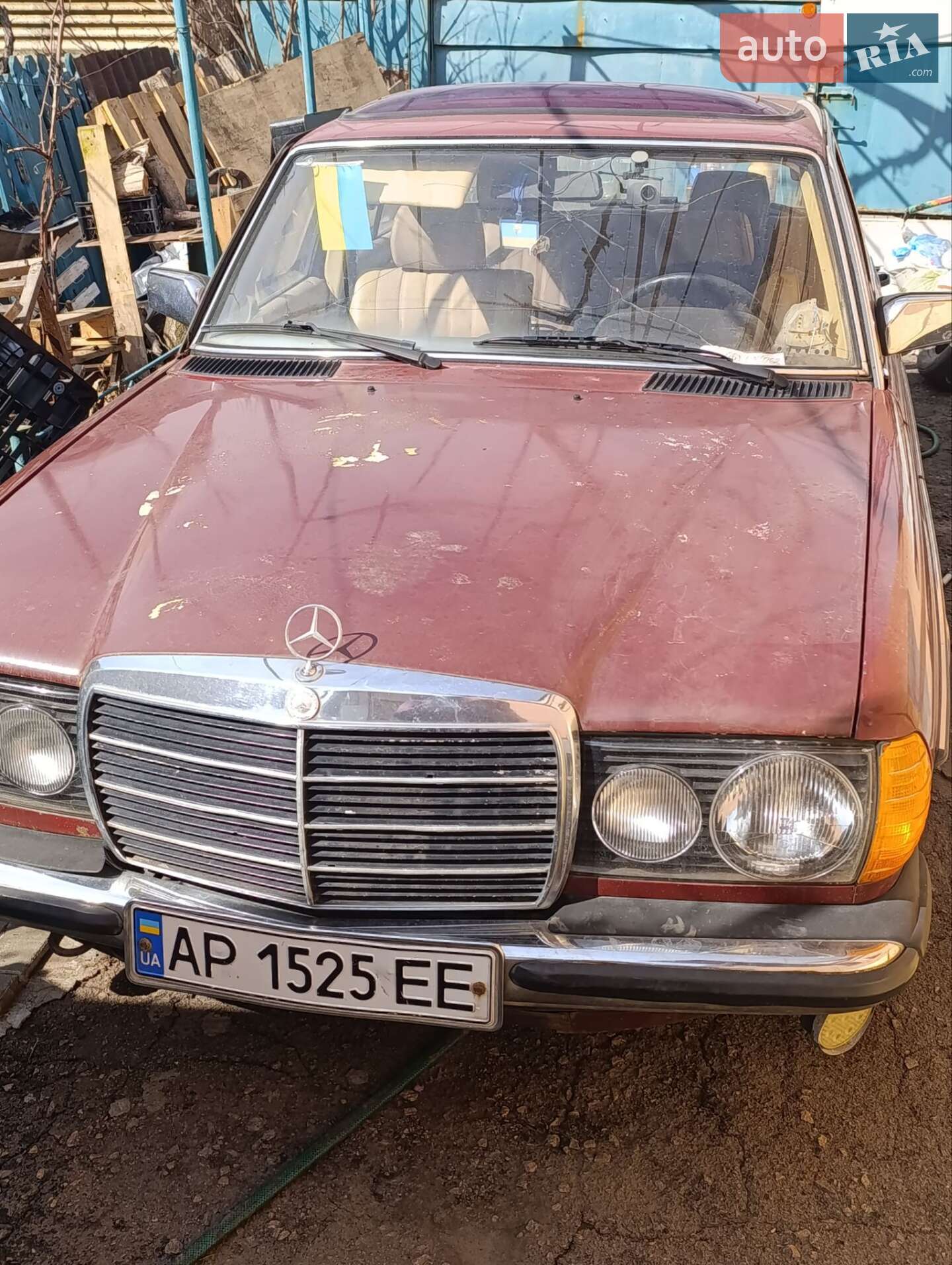 Mercedes-Benz E-Class 1980 VIN WDB12322312118973 фото оголошення 2 з 3