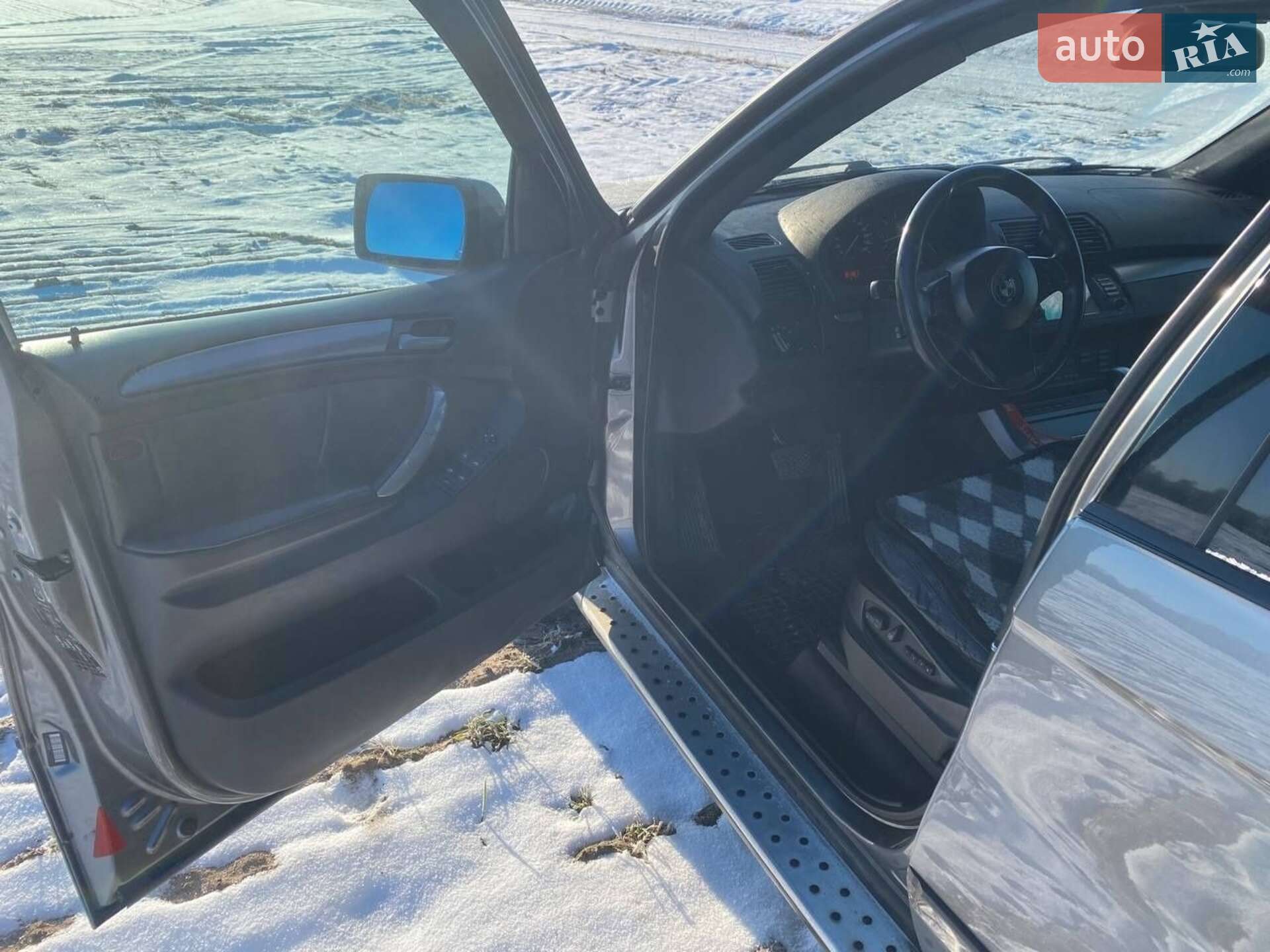 BMW X5 2004 VIN WBAFB71040LX31361 фото оголошення 5 з 9