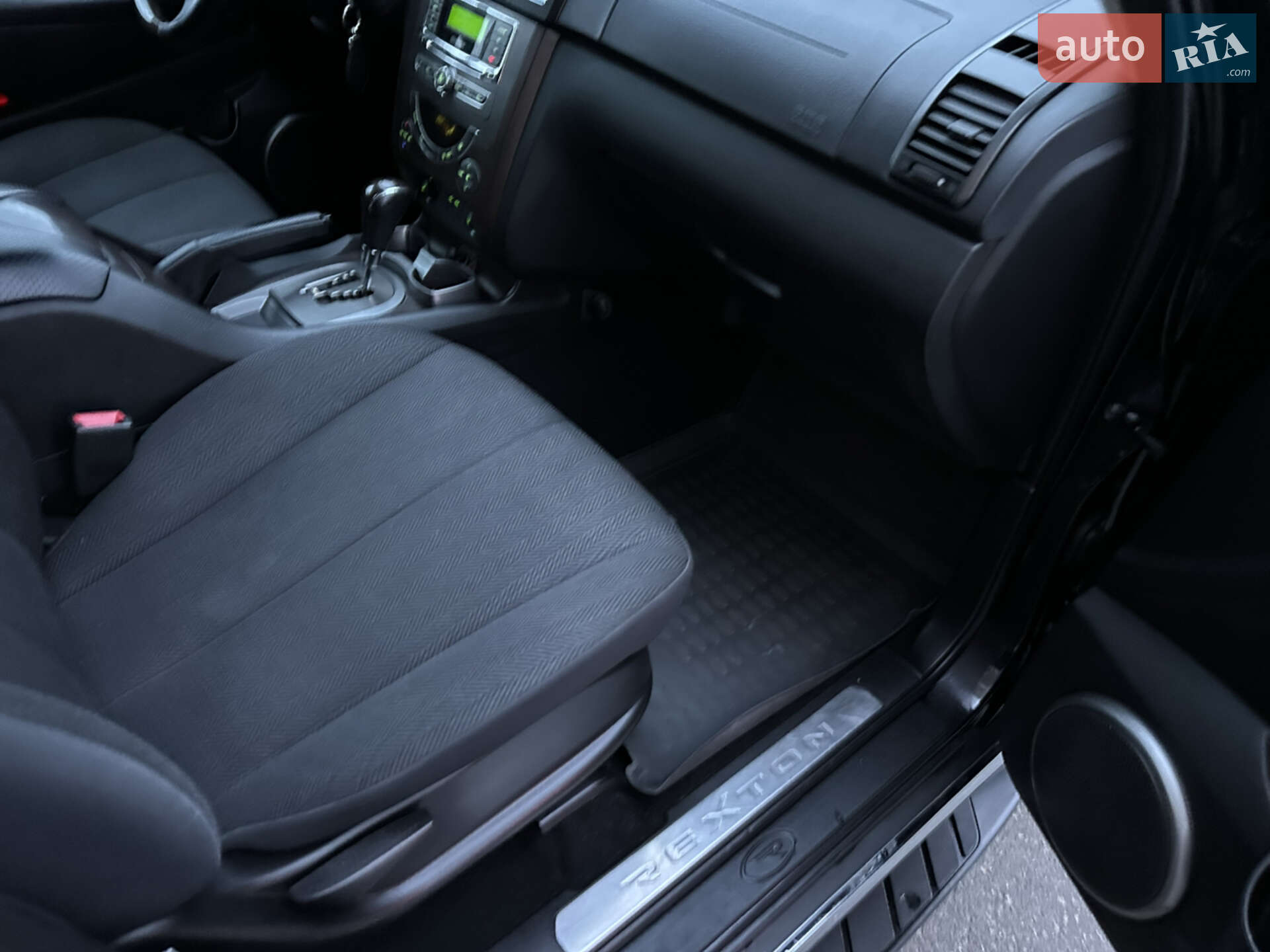 Ssangyong Rexton 2014 VIN Y7WRJ4TA4E0031134 фото оголошення 18 з 31