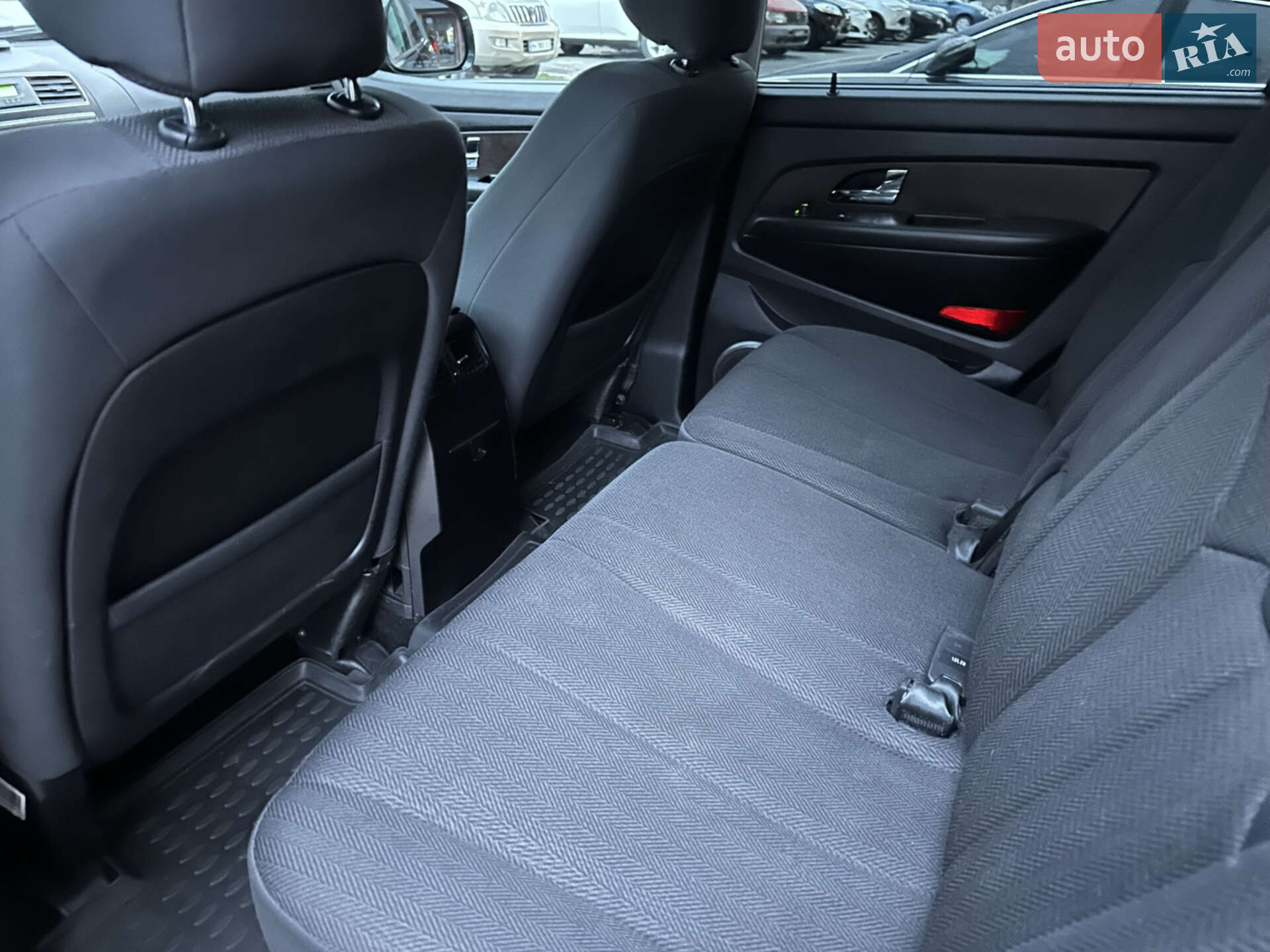 Ssangyong Rexton 2014 VIN Y7WRJ4TA4E0031134 фото оголошення 12 з 31