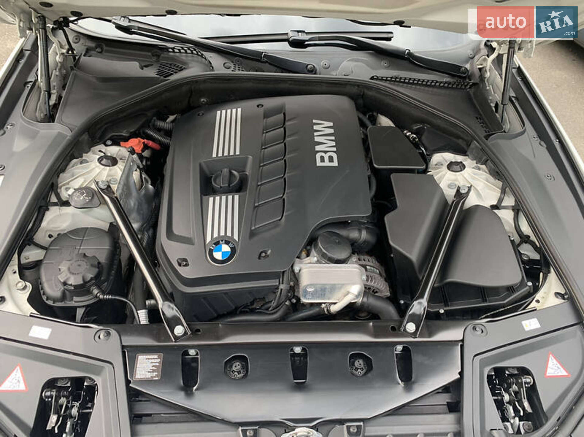 BMW 5 Series 2011 VIN WBAFR11070C858940 фото оголошення 41 з 44
