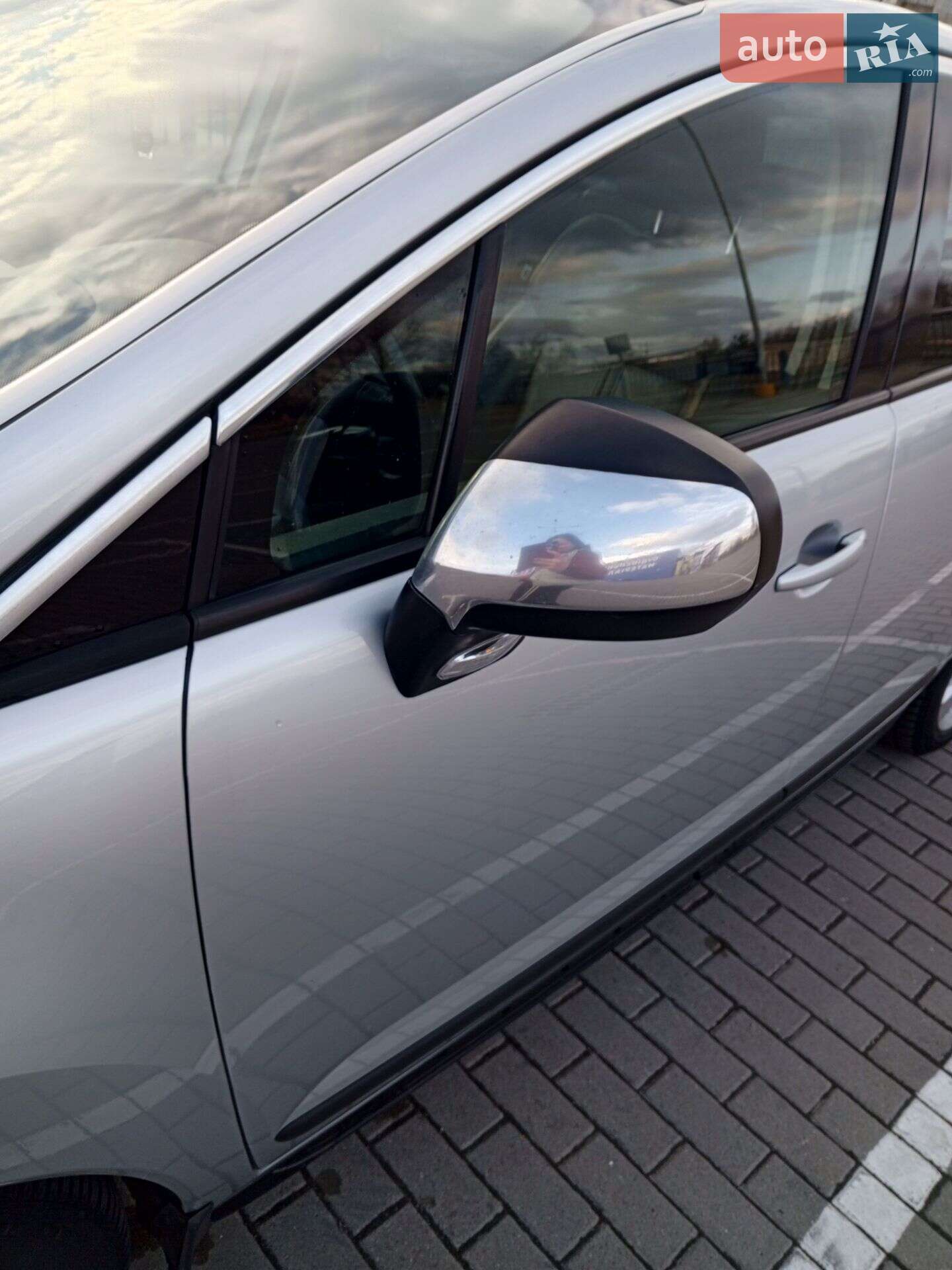 Peugeot 3008 2009 VIN VF30URHE89S181208 фото оголошення 30 з 37