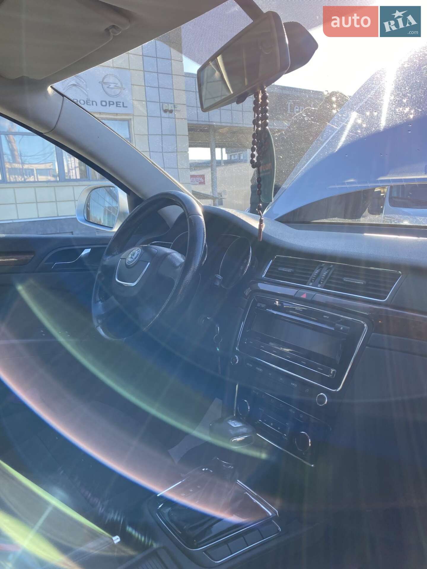 Skoda Superb 2010 VIN TMBAB43T5BB300247 фото оголошення 8 з 18