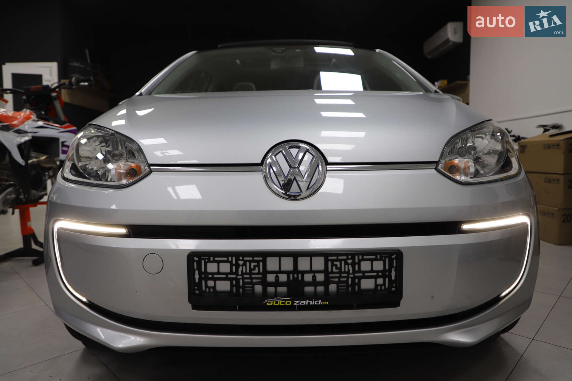 Volkswagen e-Up 2013 VIN WVWZZZAAZED900525 фото оголошення 32 з 90