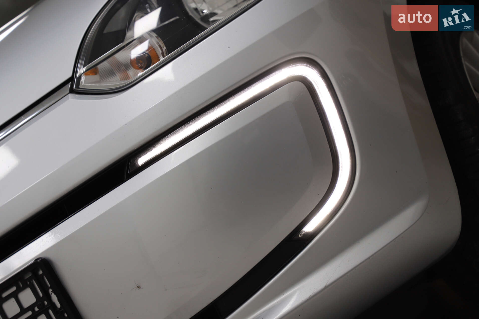 Volkswagen e-Up 2013 VIN WVWZZZAAZED900525 фото оголошення 39 з 90