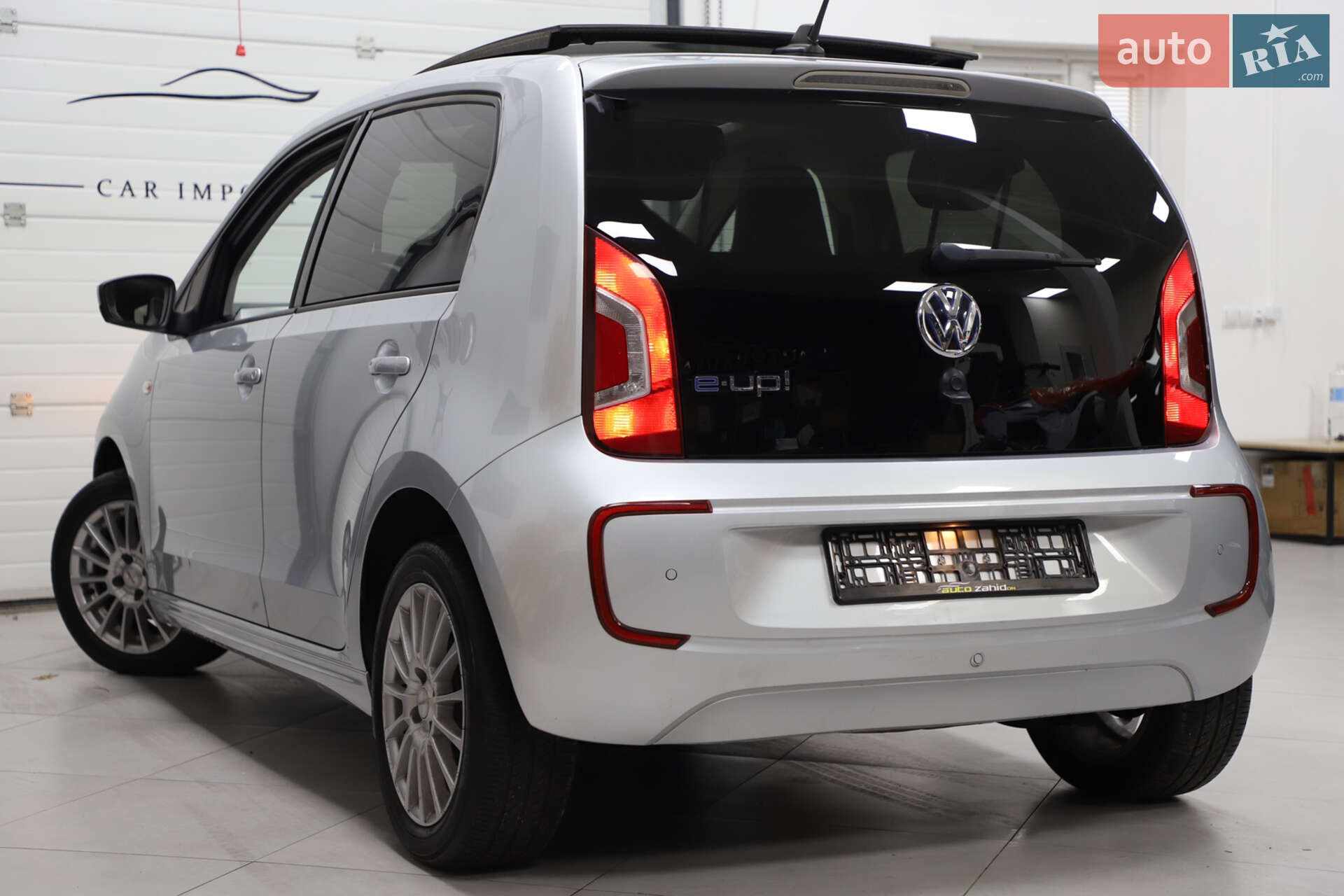 Volkswagen e-Up 2013 VIN WVWZZZAAZED900525 фото оголошення 44 з 90