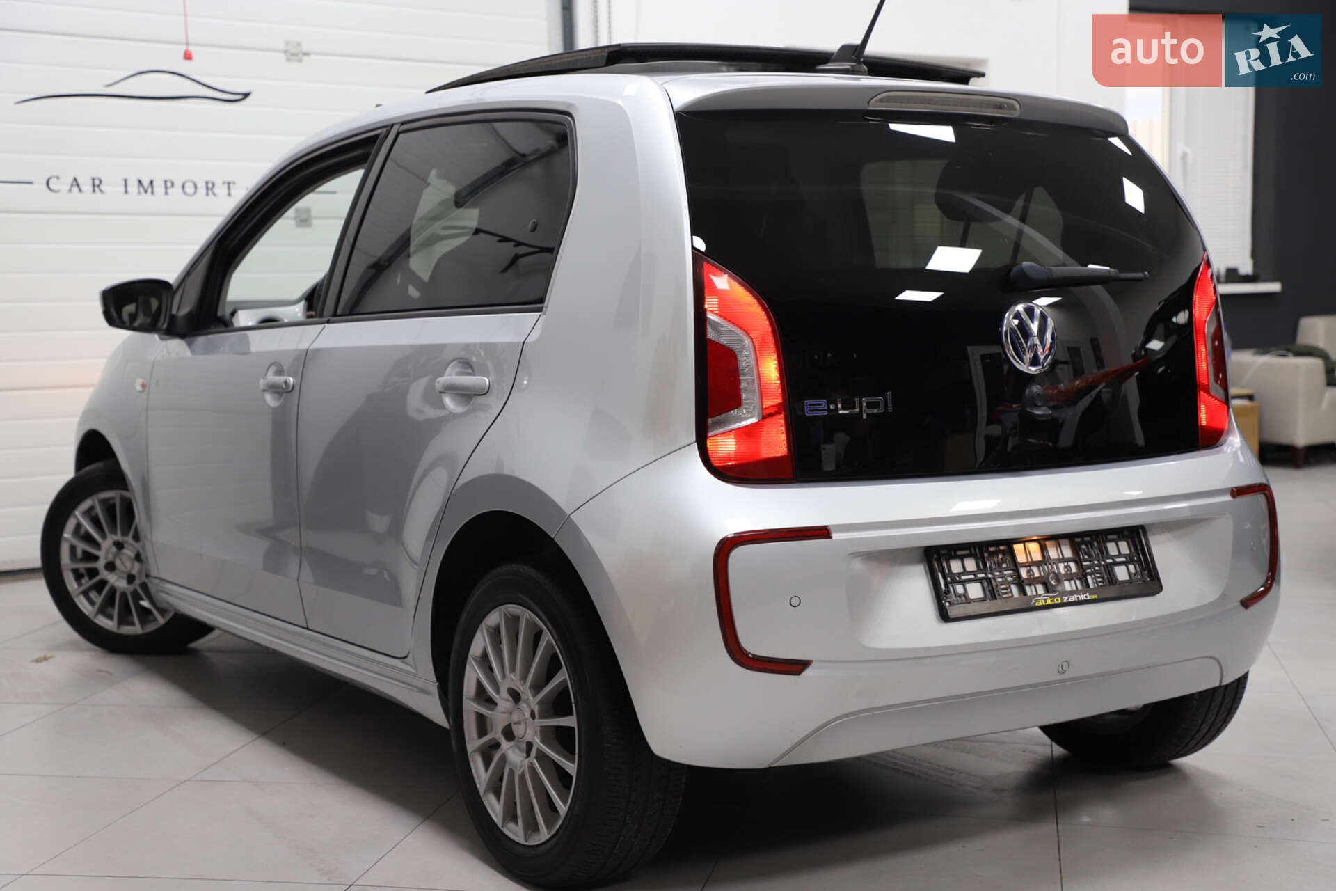 Volkswagen e-Up 2013 VIN WVWZZZAAZED900525 фото оголошення 45 з 90