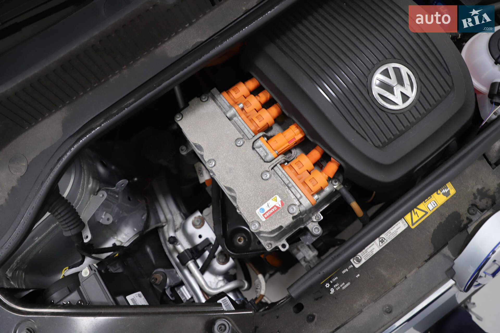 Volkswagen e-Up 2013 VIN WVWZZZAAZED900525 фото оголошення 87 з 90