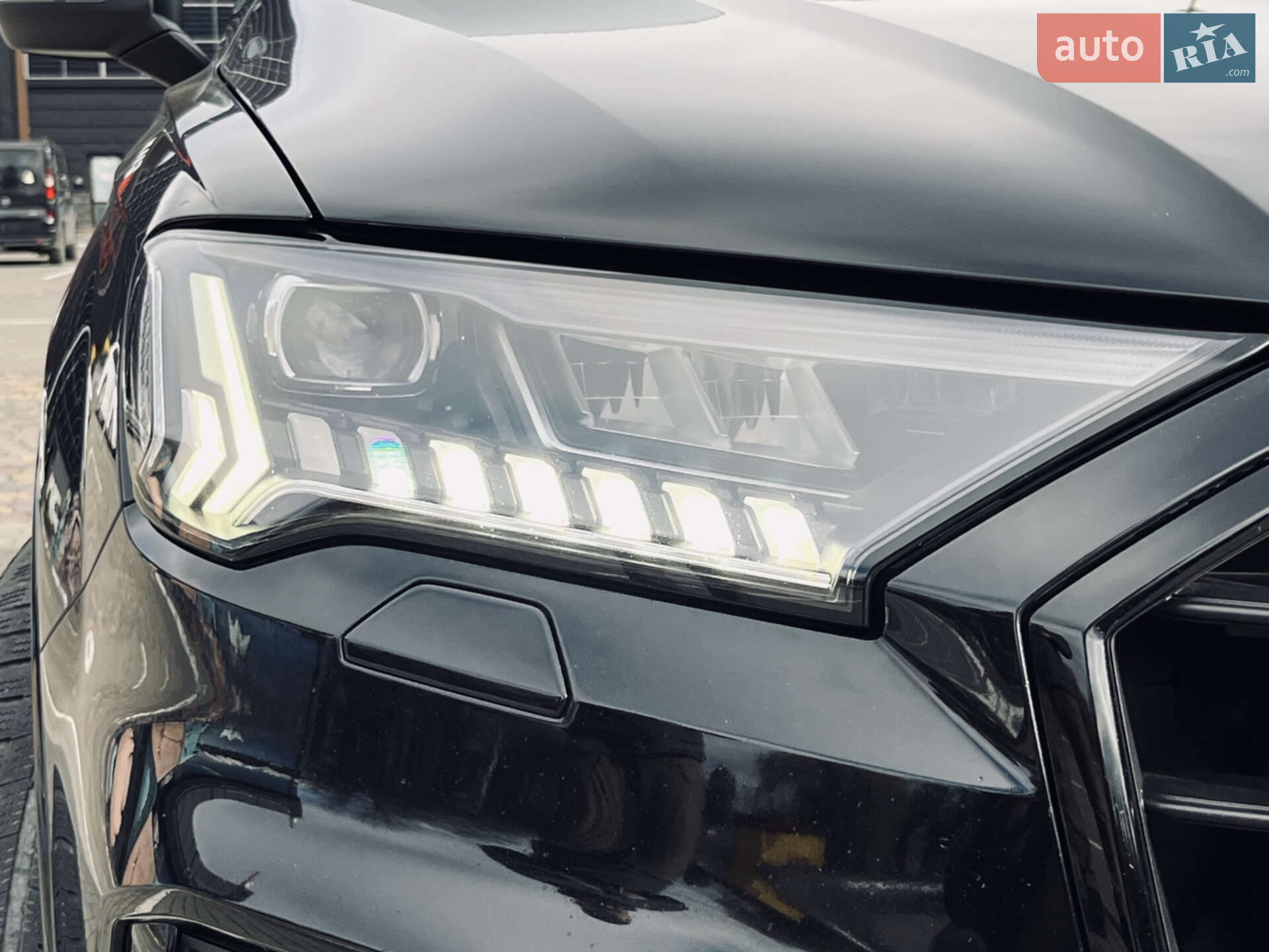 Audi SQ7 2020 VIN WAUZZZ4M9MD009564 фото оголошення 6 з 97