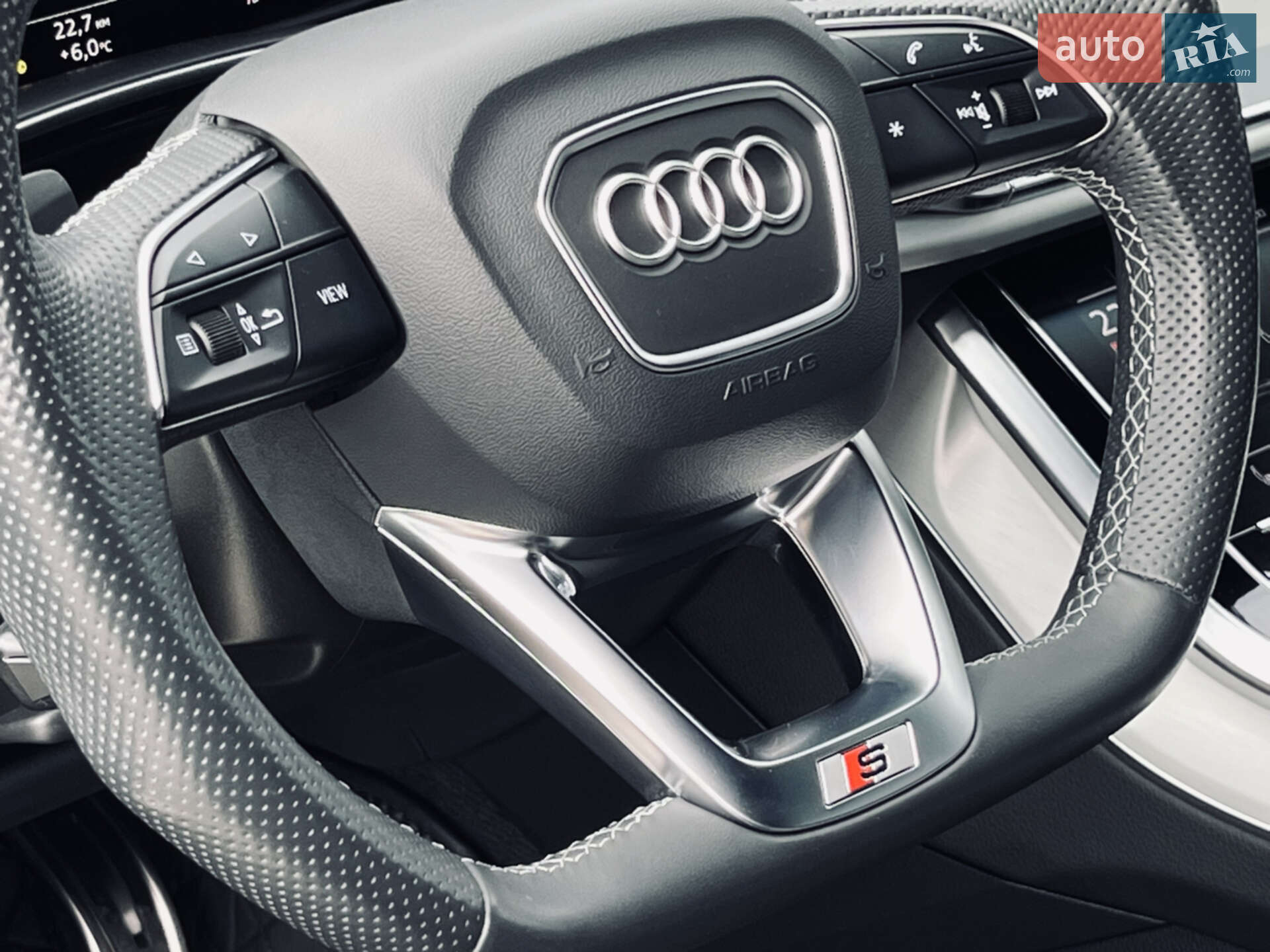 Audi SQ7 2020 VIN WAUZZZ4M9MD009564 фото оголошення 23 з 97