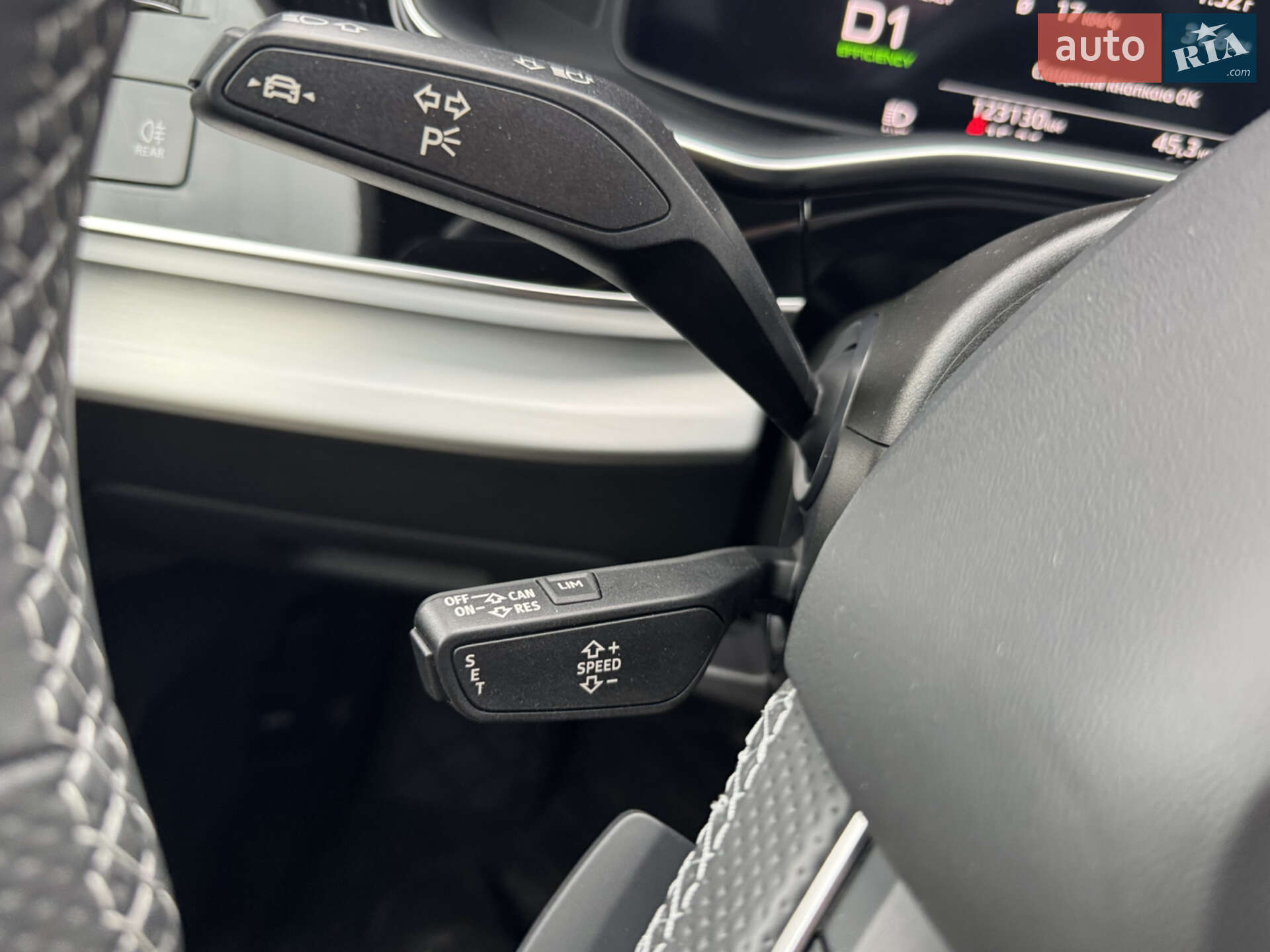 Audi SQ7 2020 VIN WAUZZZ4M9MD009564 фото оголошення 29 з 97
