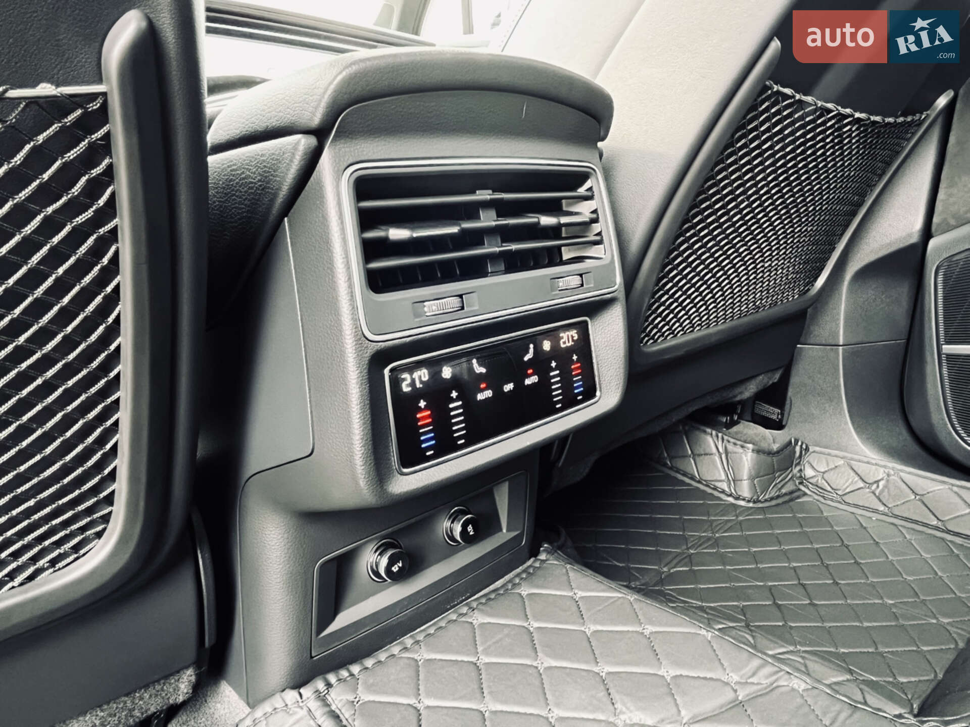 Audi SQ7 2020 VIN WAUZZZ4M9MD009564 фото оголошення 51 з 97