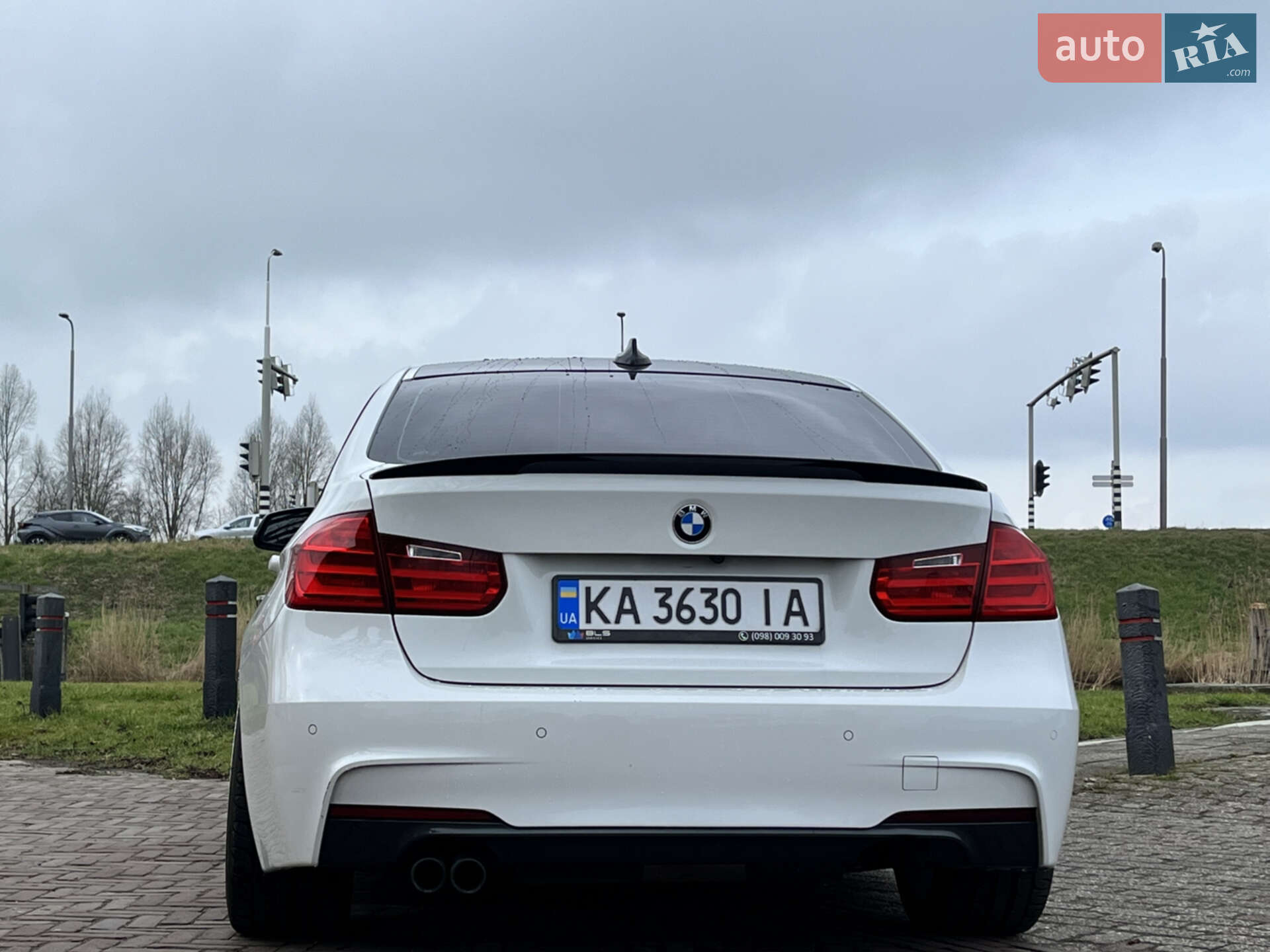 BMW 3 Series 2014 VIN WBA3A5C52EP603252 фото оголошення 9 з 27