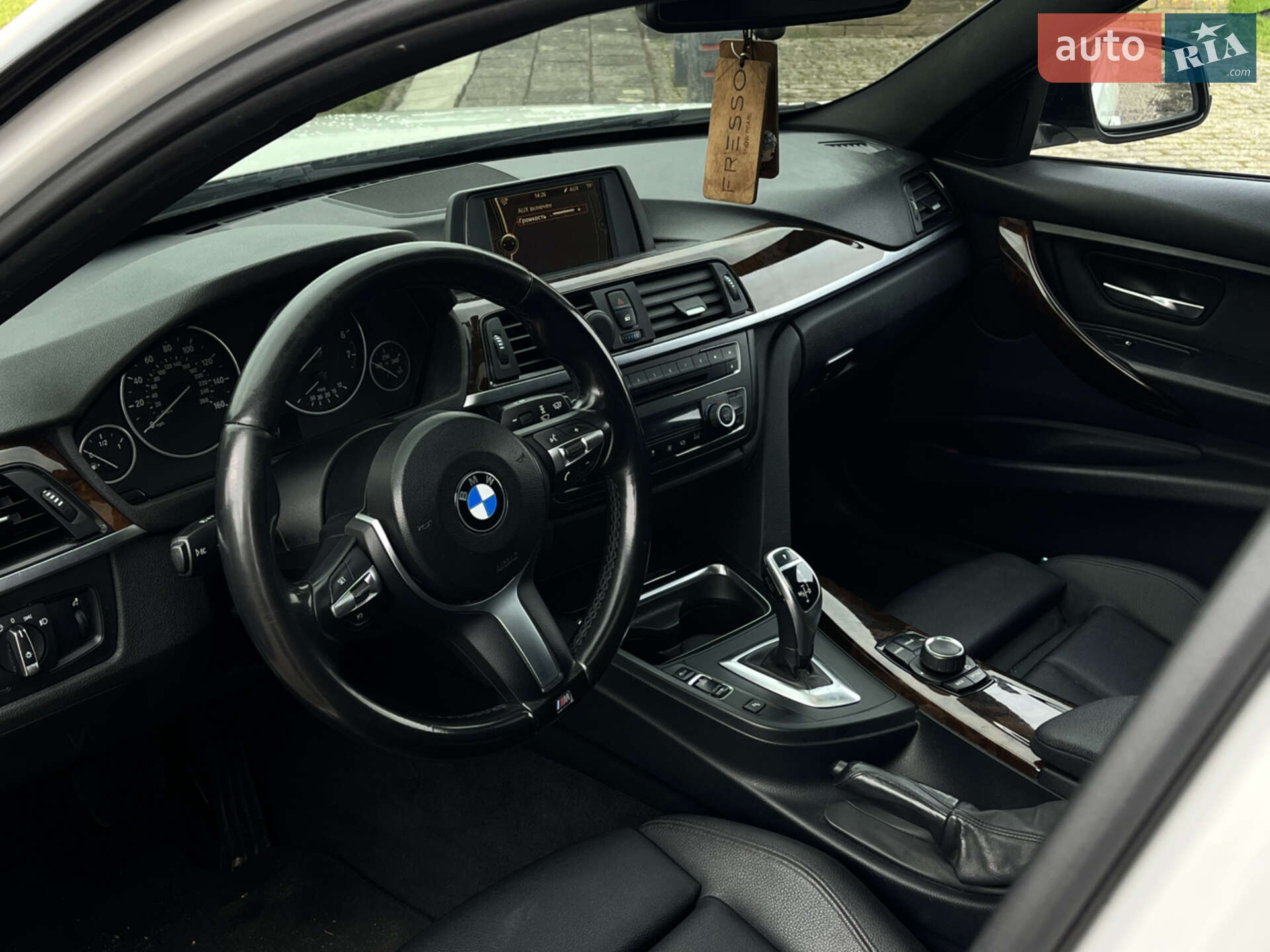 BMW 3 Series 2014 VIN WBA3A5C52EP603252 фото оголошення 15 з 27