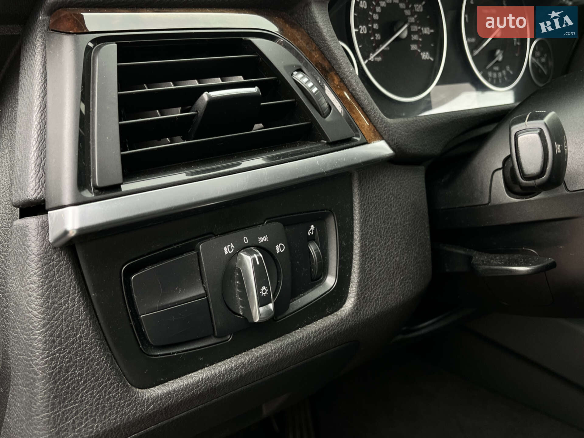 BMW 3 Series 2014 VIN WBA3A5C52EP603252 фото оголошення 23 з 27