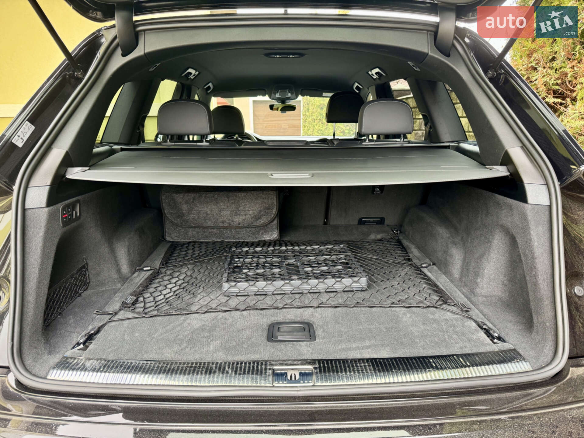 Audi SQ7 2020 VIN WAUZZZ4M9MD009564 фото оголошення 53 з 97