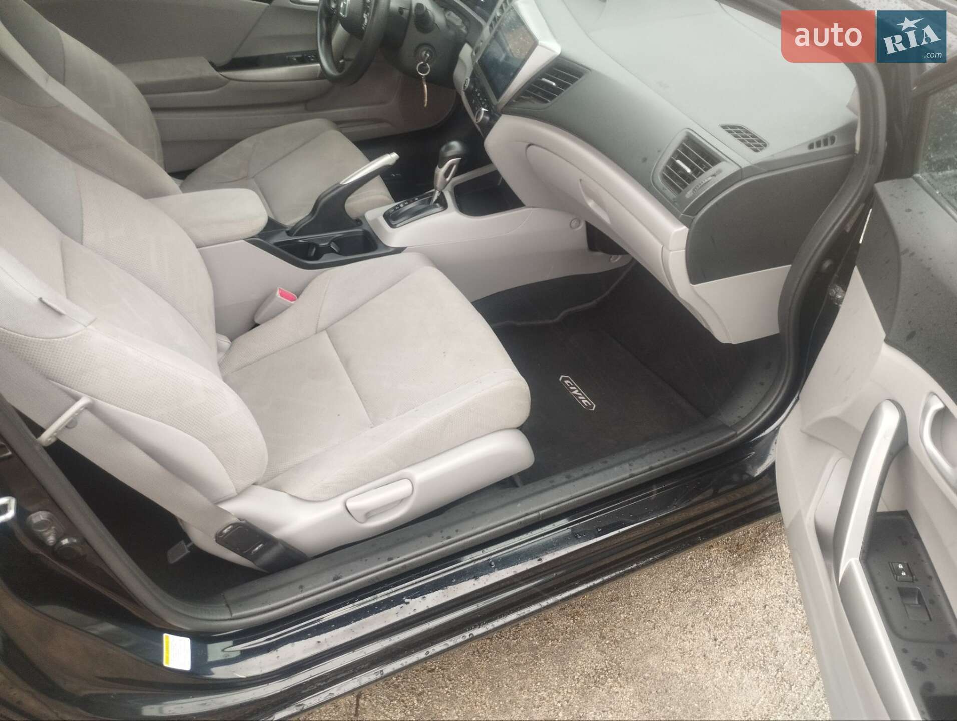 Honda Civic 2012 VIN 2HGFG3B50CH532446 фото оголошення 2 з 9