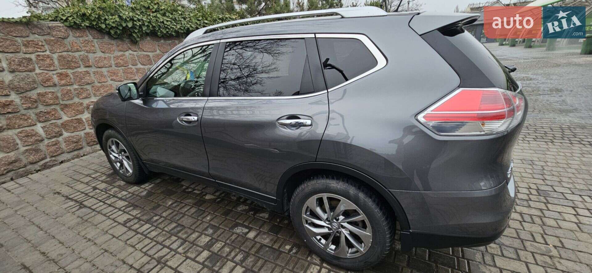 Nissan X-Trail 2017 VIN JN1TCAT32U0060413 фото оголошення 7 з 10