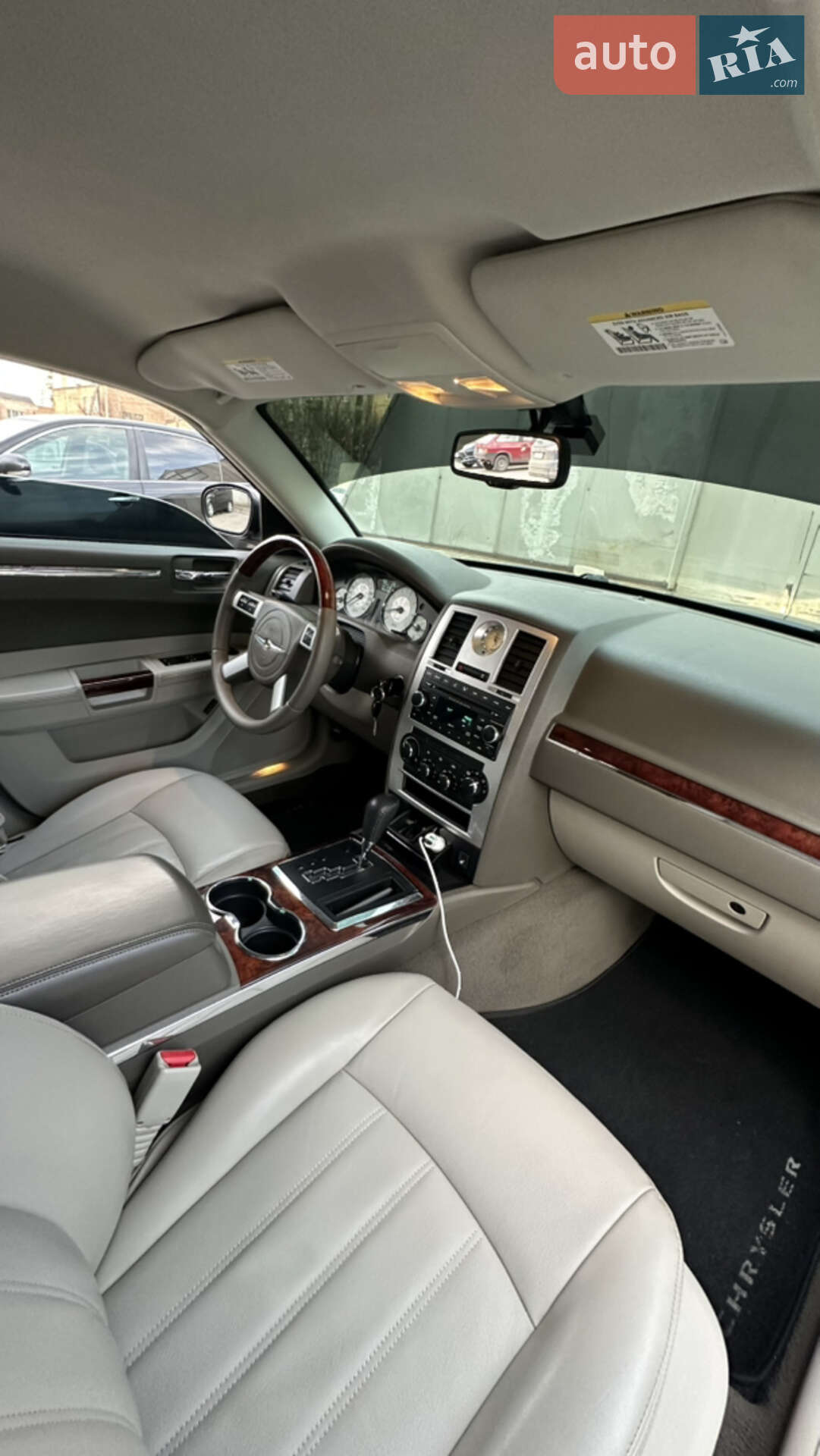 Chrysler 300C 2008 VIN 1C3H8E3G88Y105615 фото оголошення 22 з 37