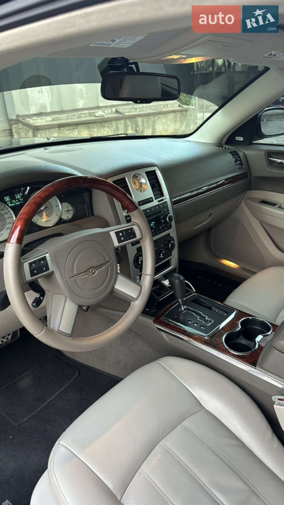 Chrysler 300C 2008 VIN 1C3H8E3G88Y105615 фото оголошення 28 з 37