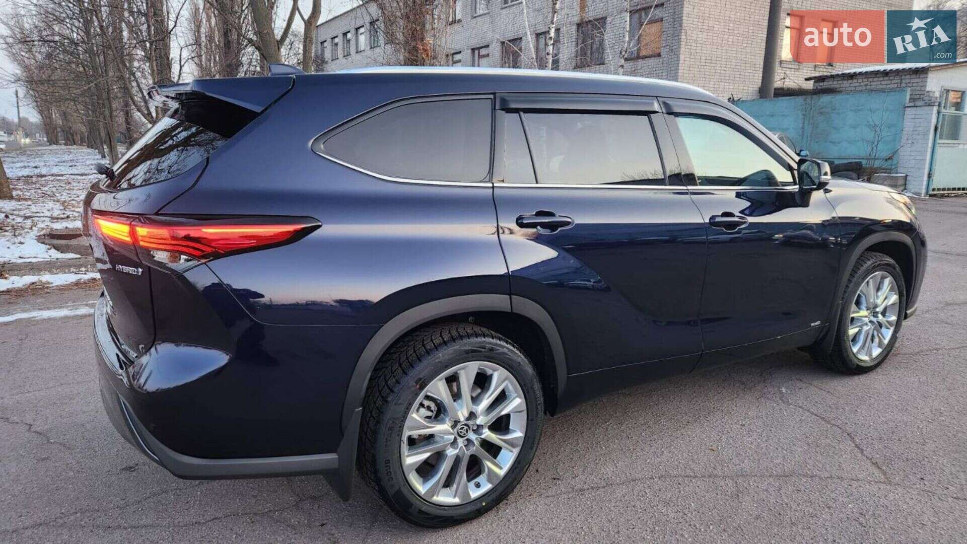 Toyota Highlander 2022 VIN 5TDXBRCH5NS555187 фото оголошення 7 з 53