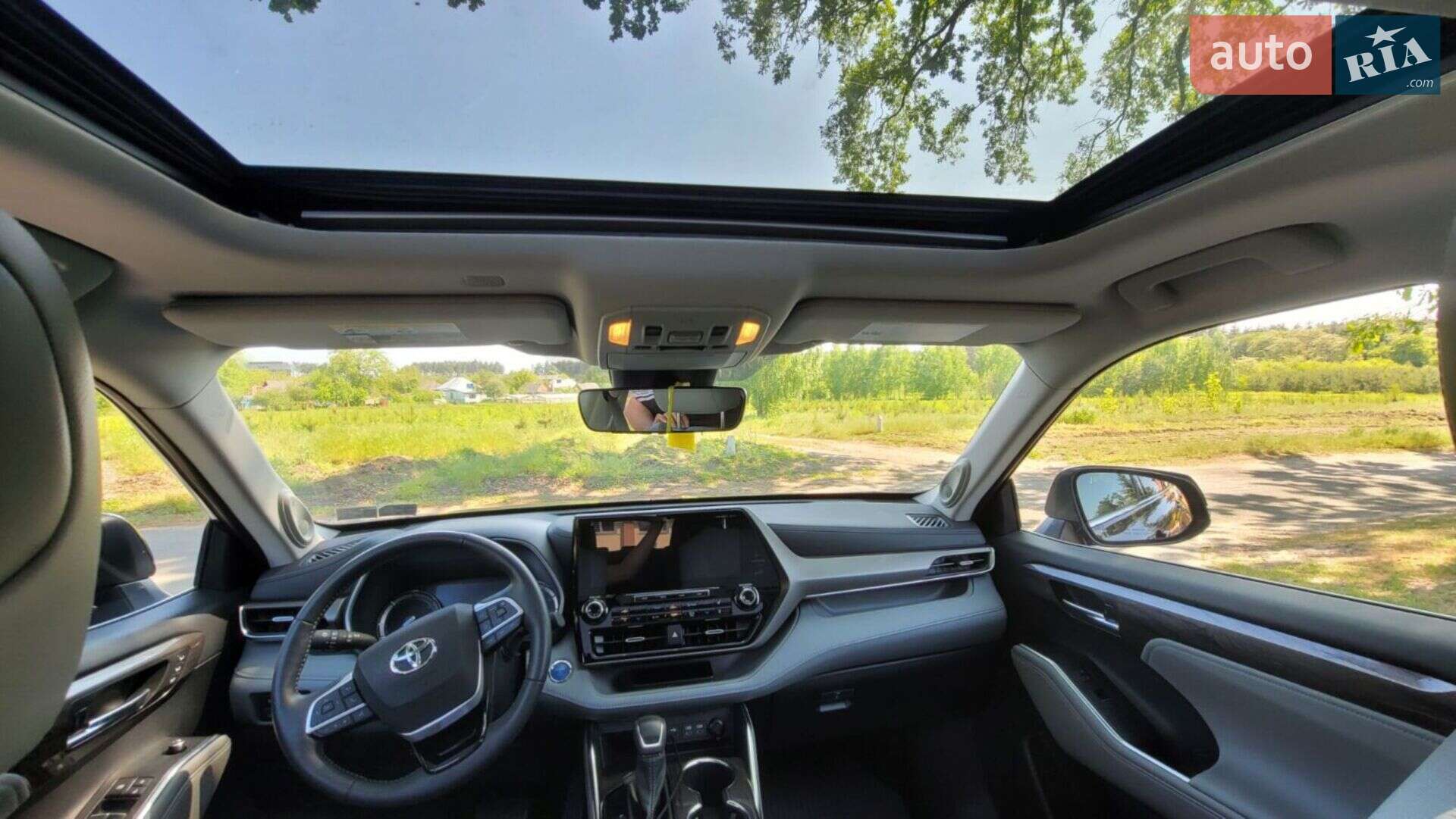 Toyota Highlander 2022 VIN 5TDXBRCH5NS555187 фото оголошення 17 з 53