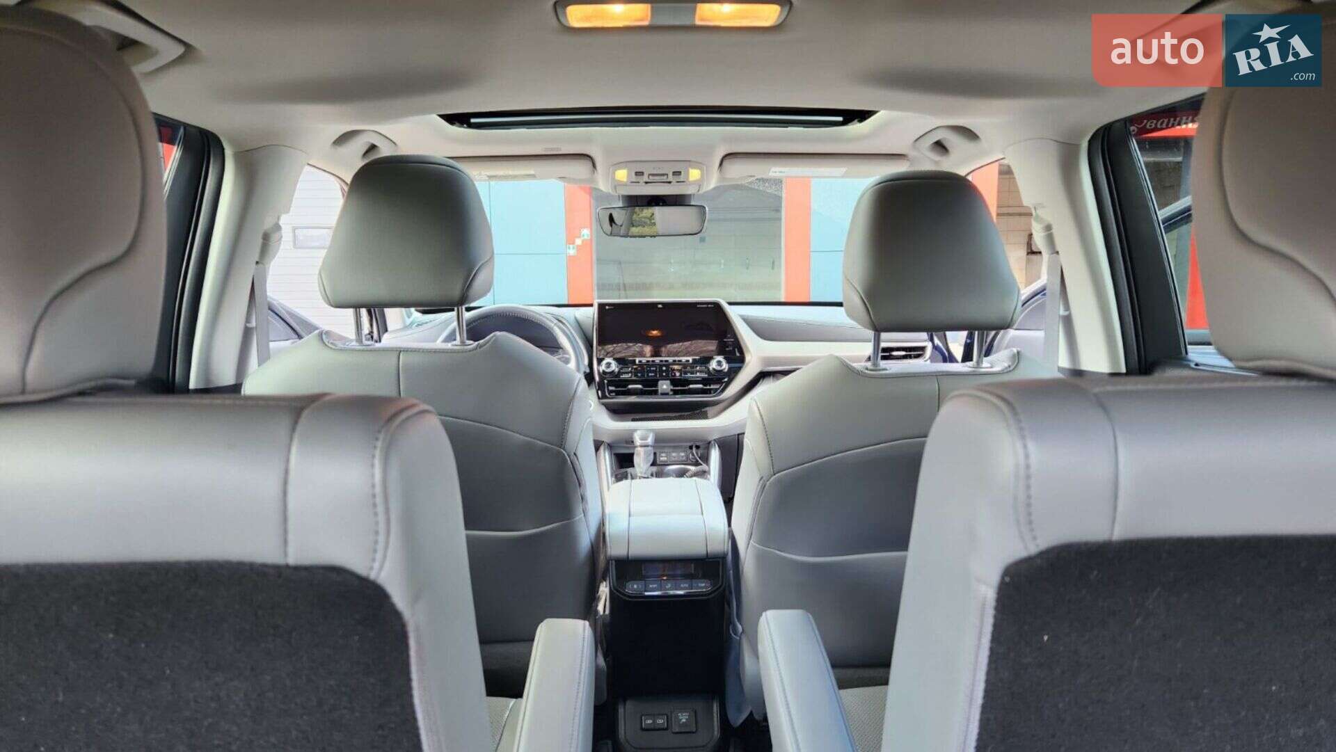 Toyota Highlander 2022 VIN 5TDXBRCH5NS555187 фото оголошення 40 з 53