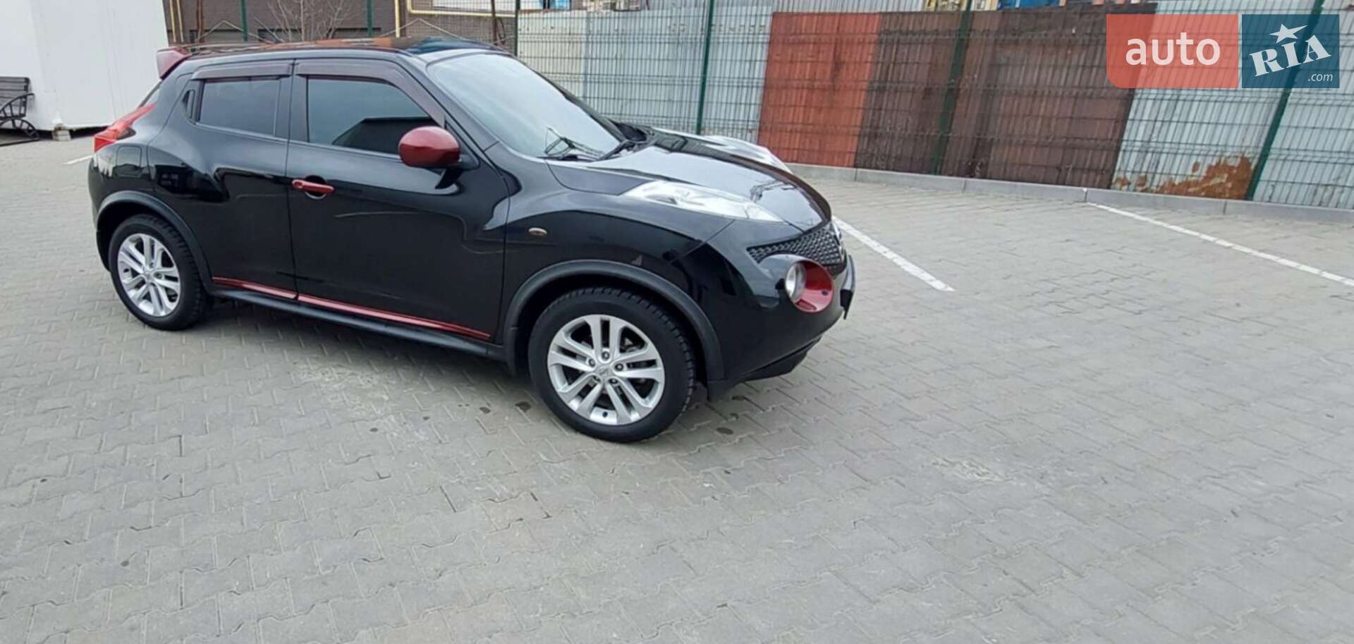 Nissan Juke 2011 VIN SJNFBAF15U6096323 фото оголошення 4 з 8