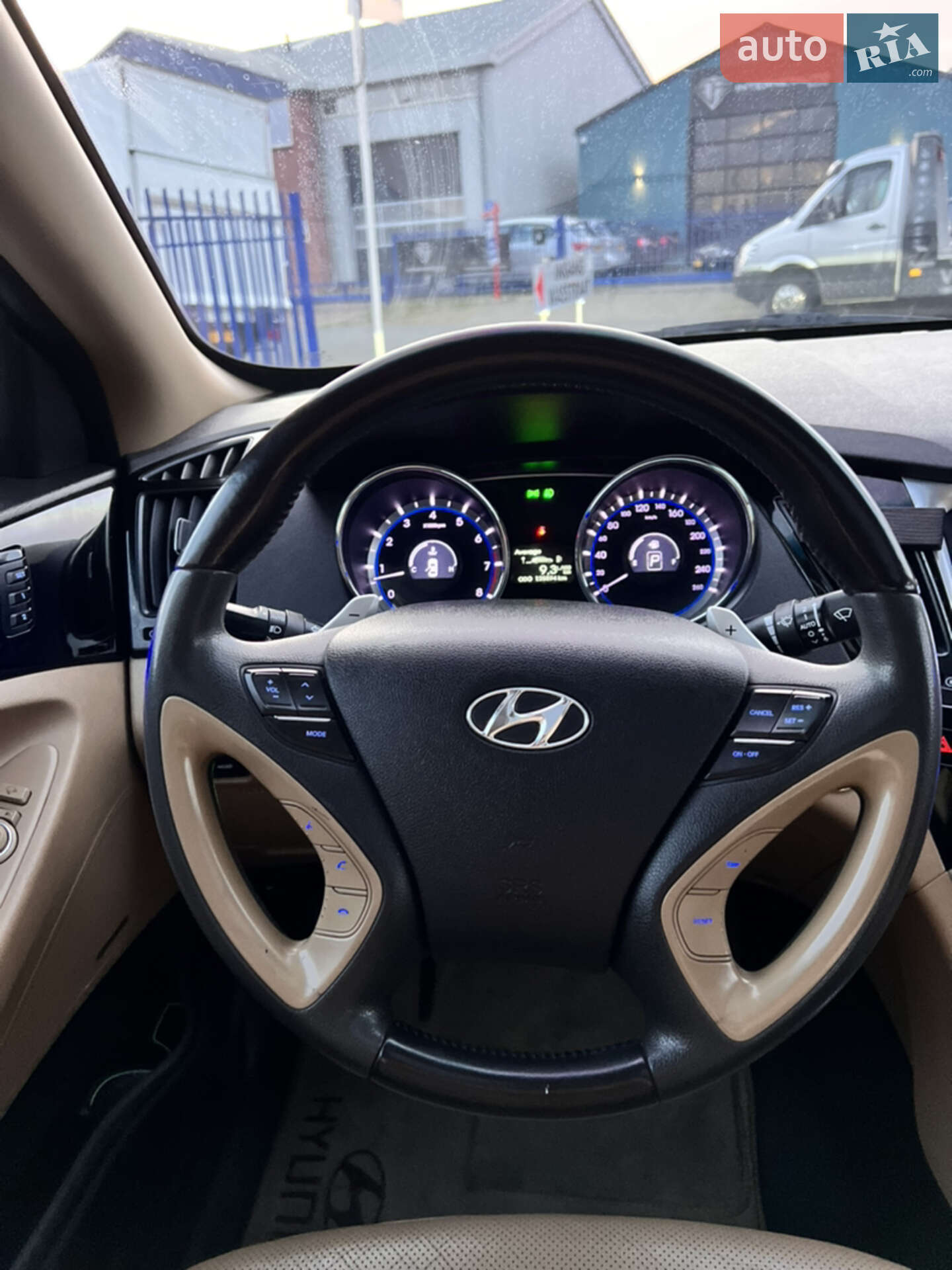 Hyundai Sonata 2012 VIN KMHEC41CBCA476817 фото оголошення 27 з 44