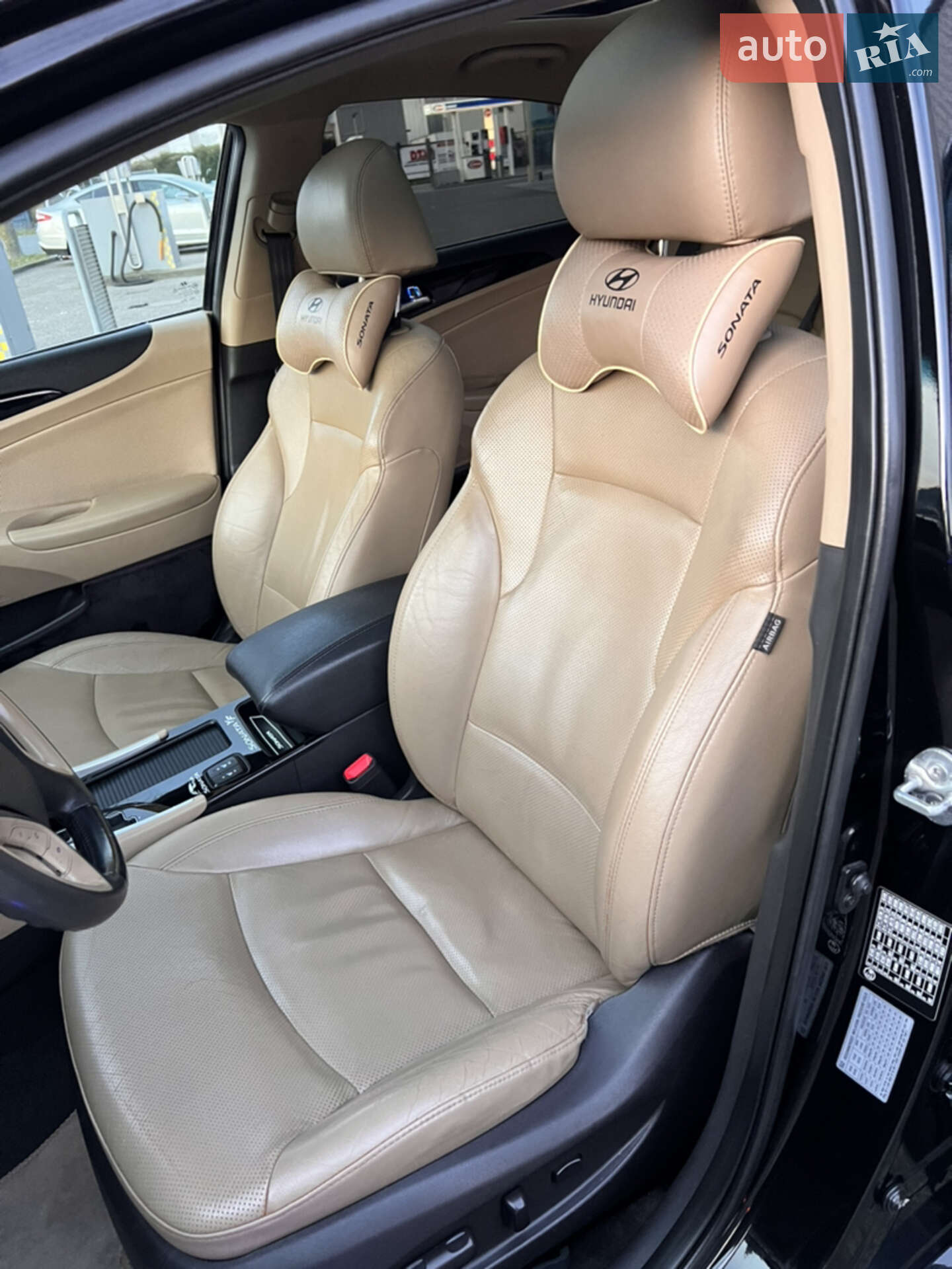 Hyundai Sonata 2012 VIN KMHEC41CBCA476817 фото оголошення 31 з 44