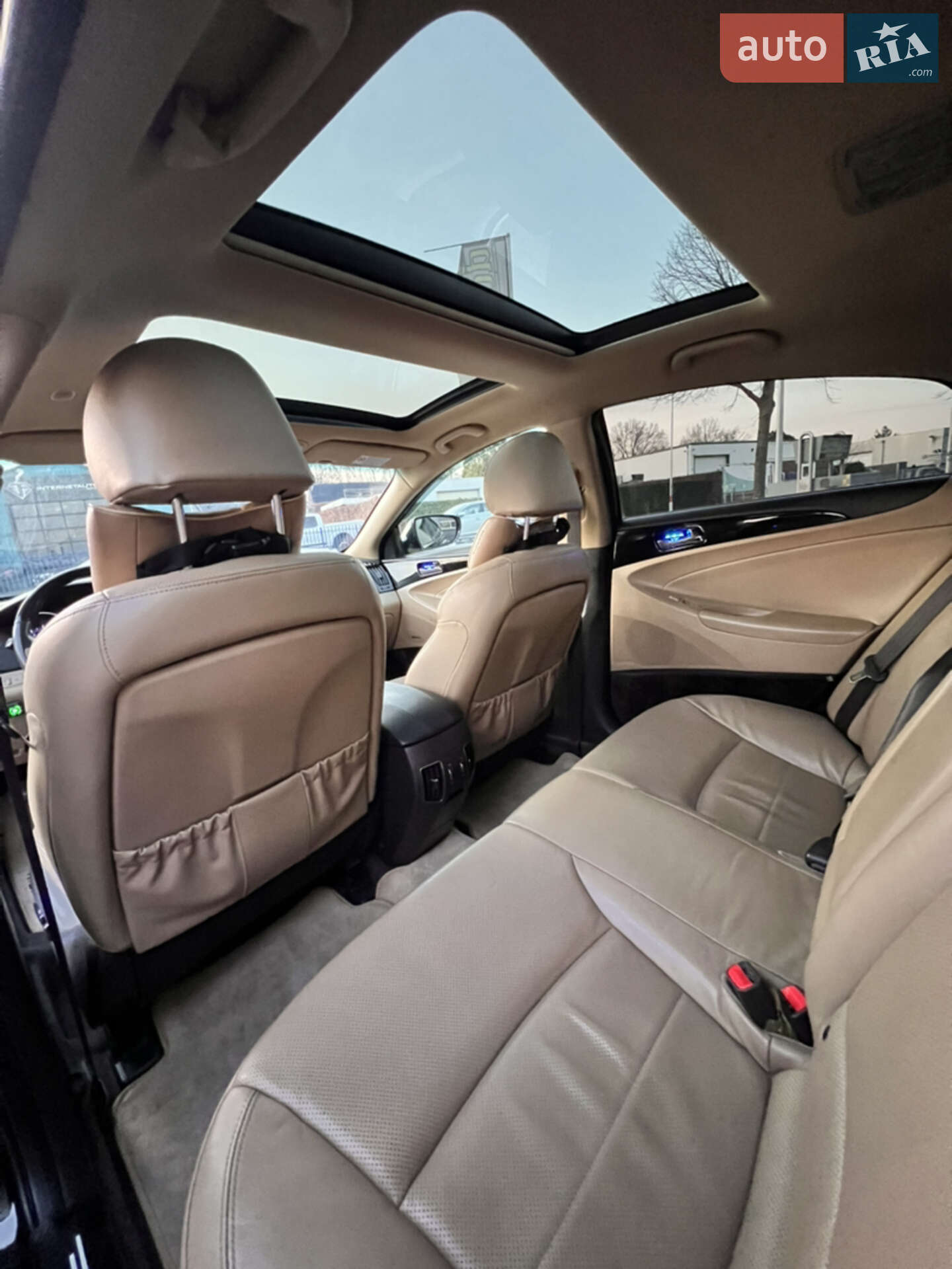 Hyundai Sonata 2012 VIN KMHEC41CBCA476817 фото оголошення 36 з 44
