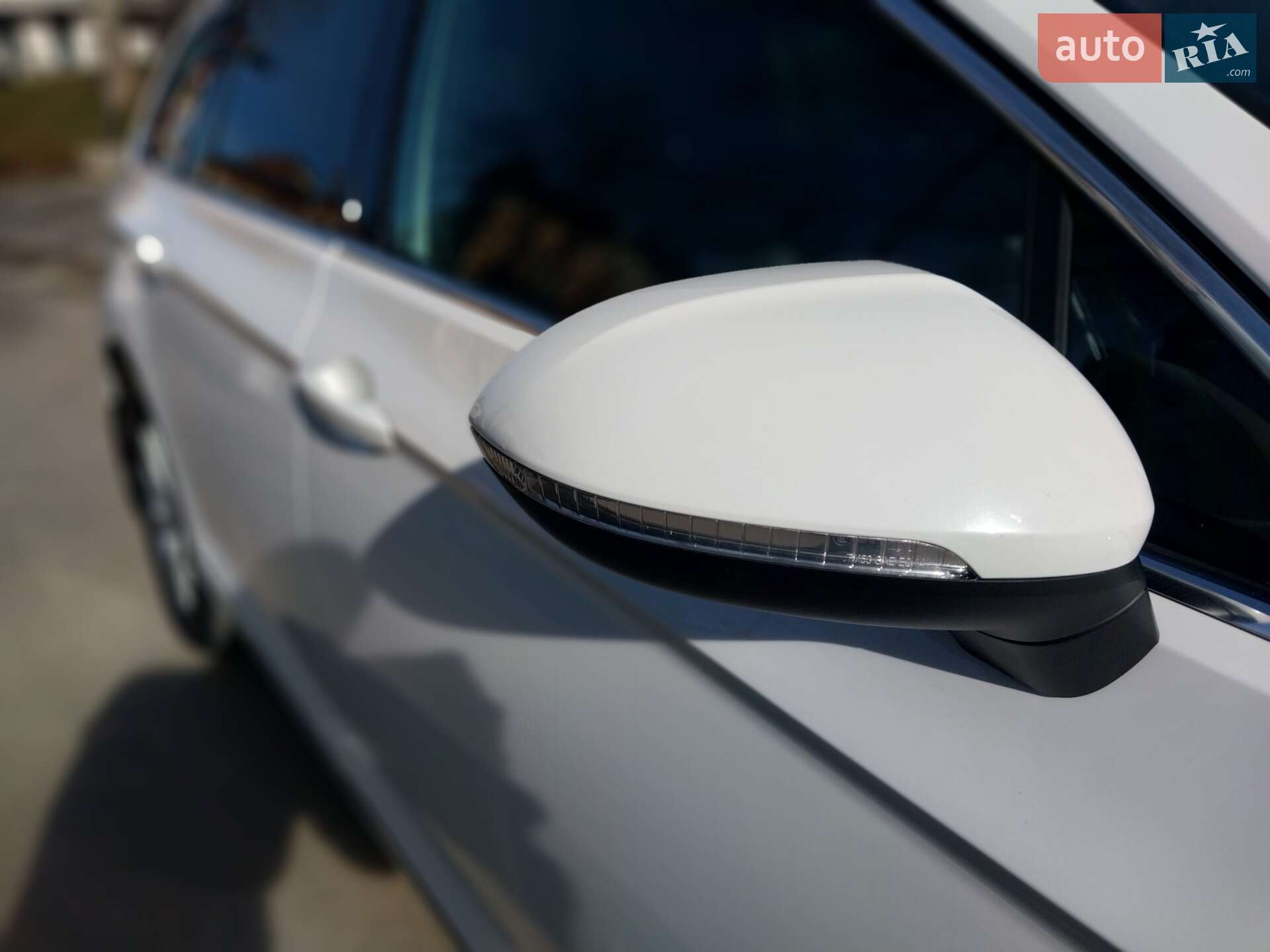 Volkswagen Passat 2018 VIN WVWZZZ3CZKE026227 фото оголошення 21 з 40