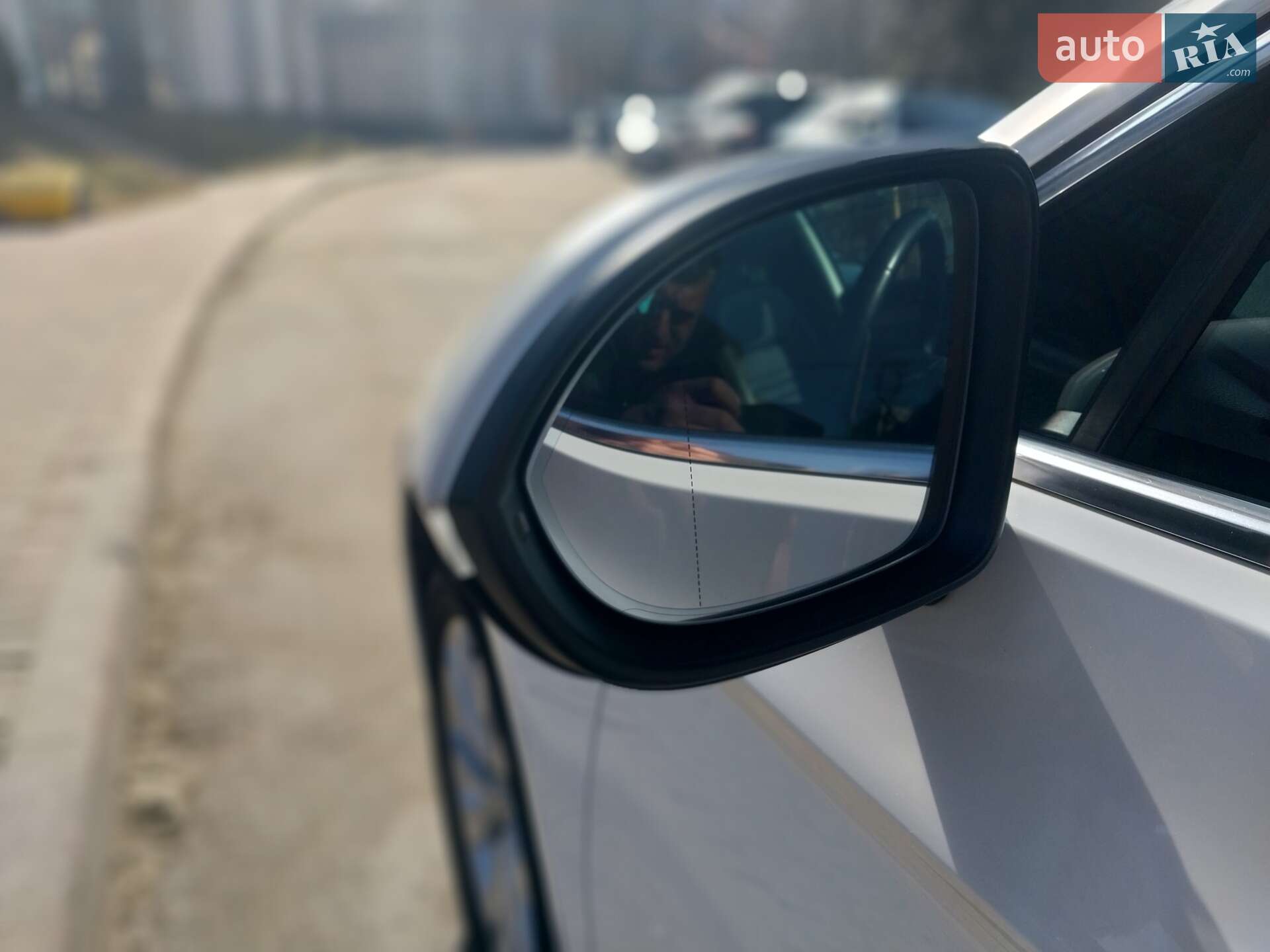 Volkswagen Passat 2018 VIN WVWZZZ3CZKE026227 фото оголошення 23 з 40