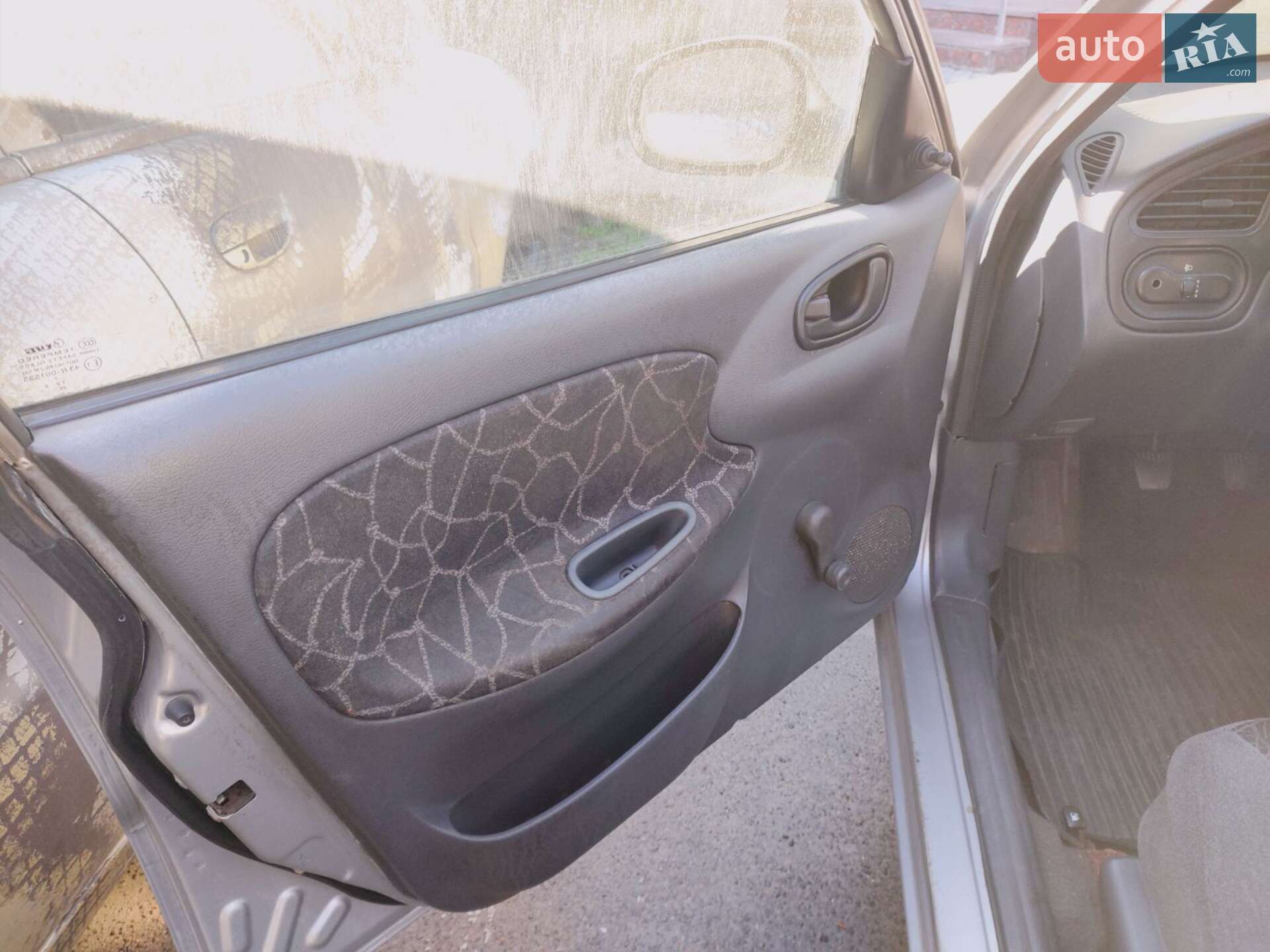 Daewoo Lanos 2005 VIN SUPTF69YD2W149395 фото оголошення 2 з 9