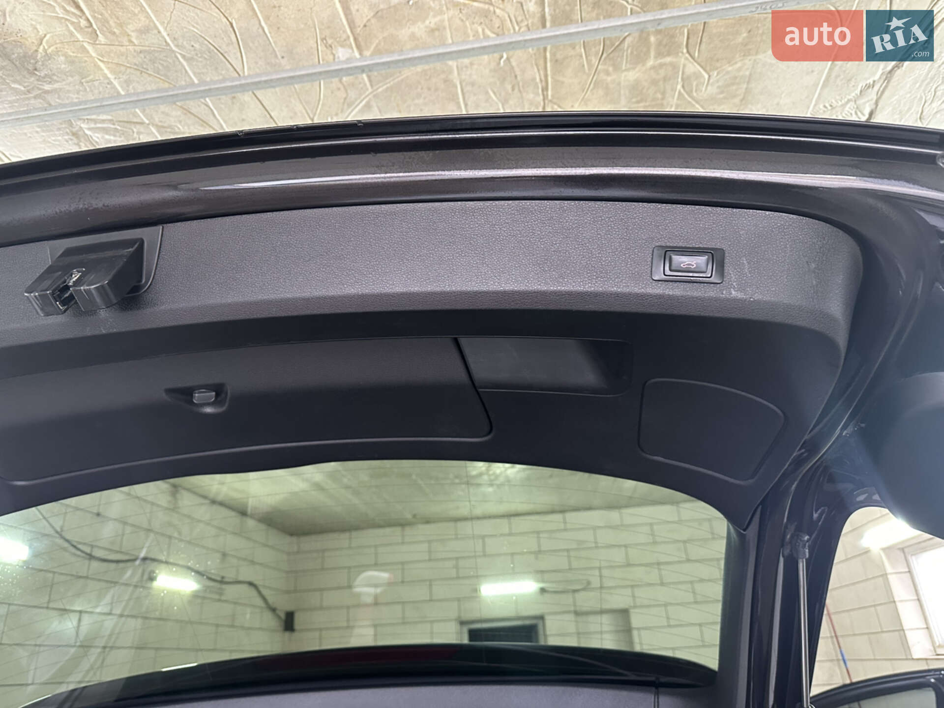 Audi Q7 2012 VIN WAUZZZ4L1DD021294 фото оголошення 10 з 15