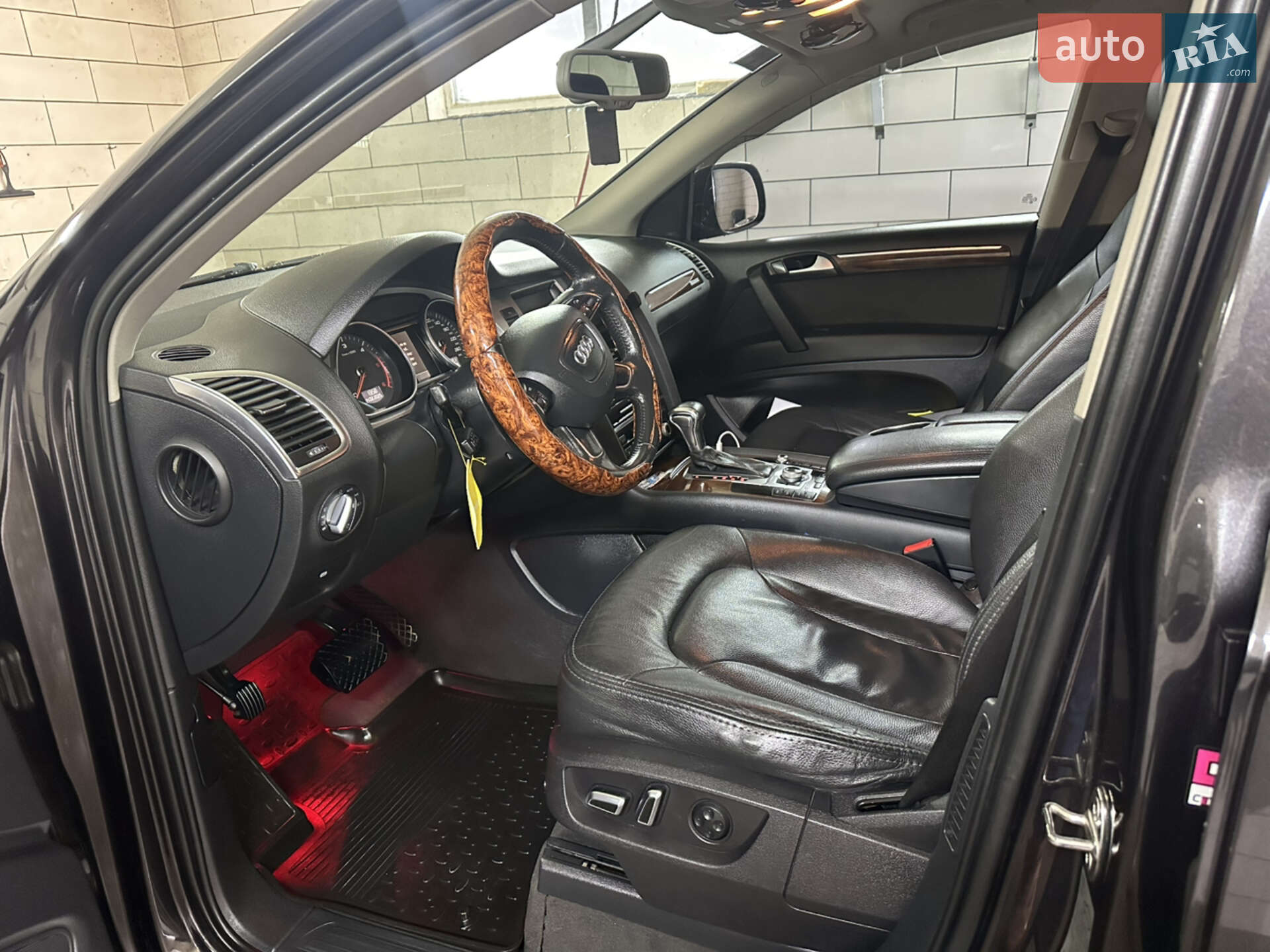 Audi Q7 2012 VIN WAUZZZ4L1DD021294 фото оголошення 12 з 15
