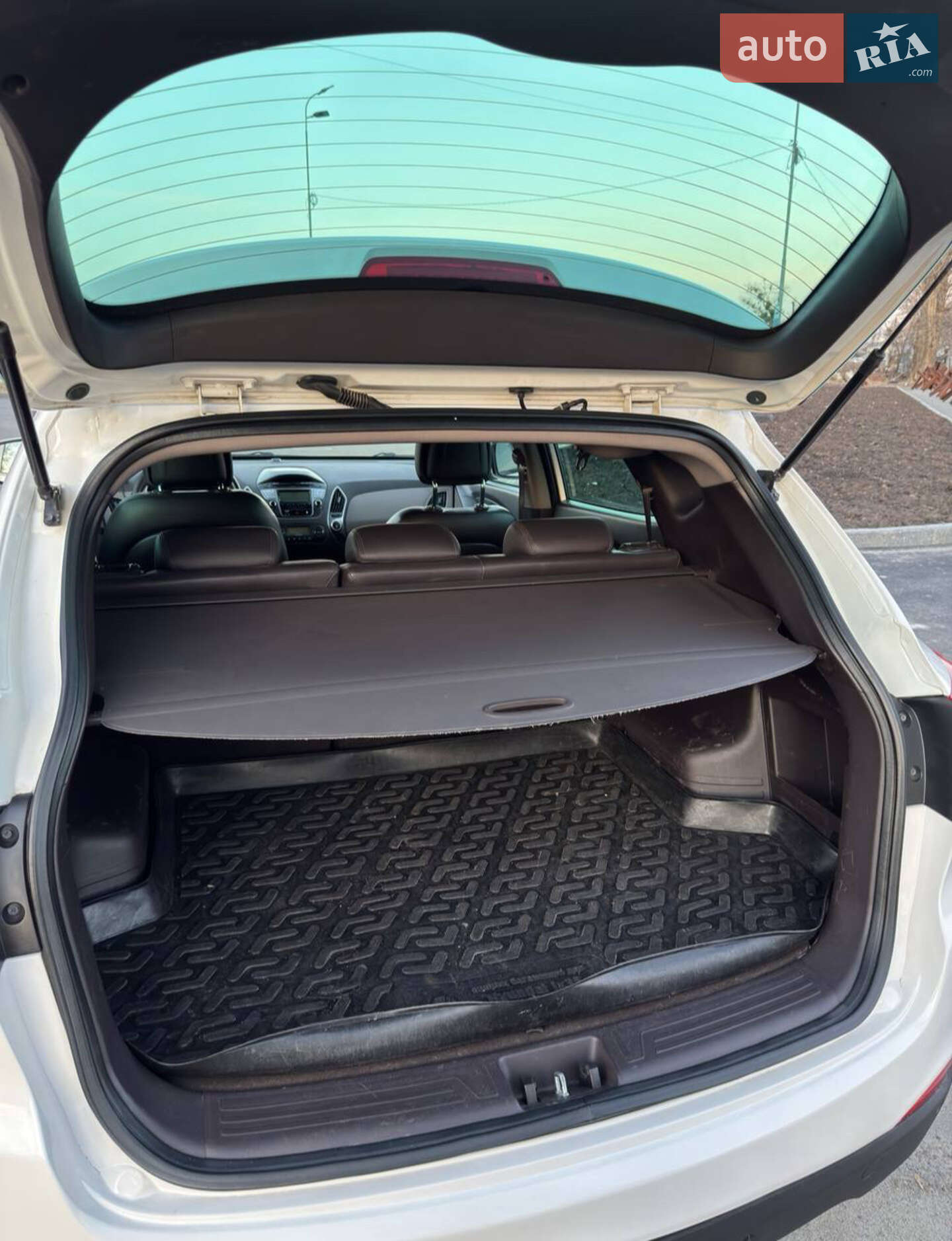 Hyundai ix35 2012 VIN TMAJU81BDCJ314516 фото оголошення 23 з 24