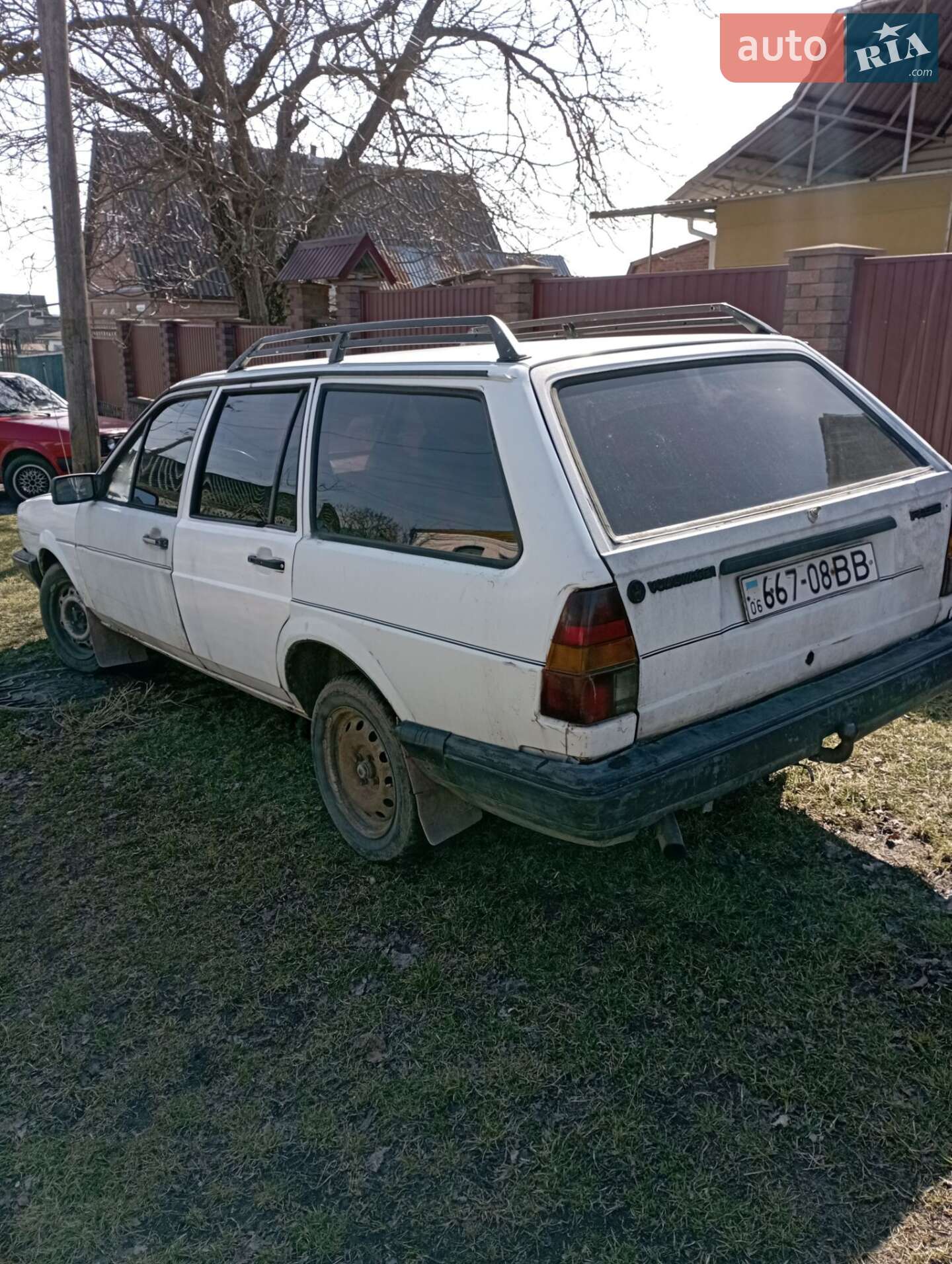 Volkswagen Passat 1987 VIN WVWZZZ33ZHE104519 фото оголошення 4 з 6