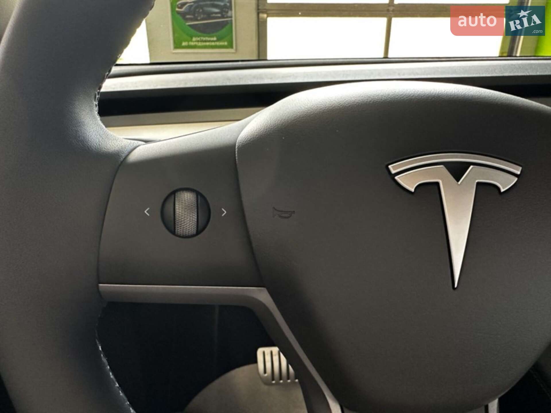 Tesla Model Y 2023 VIN XP7YGCEL1PB112383 фото оголошення 2 з 20