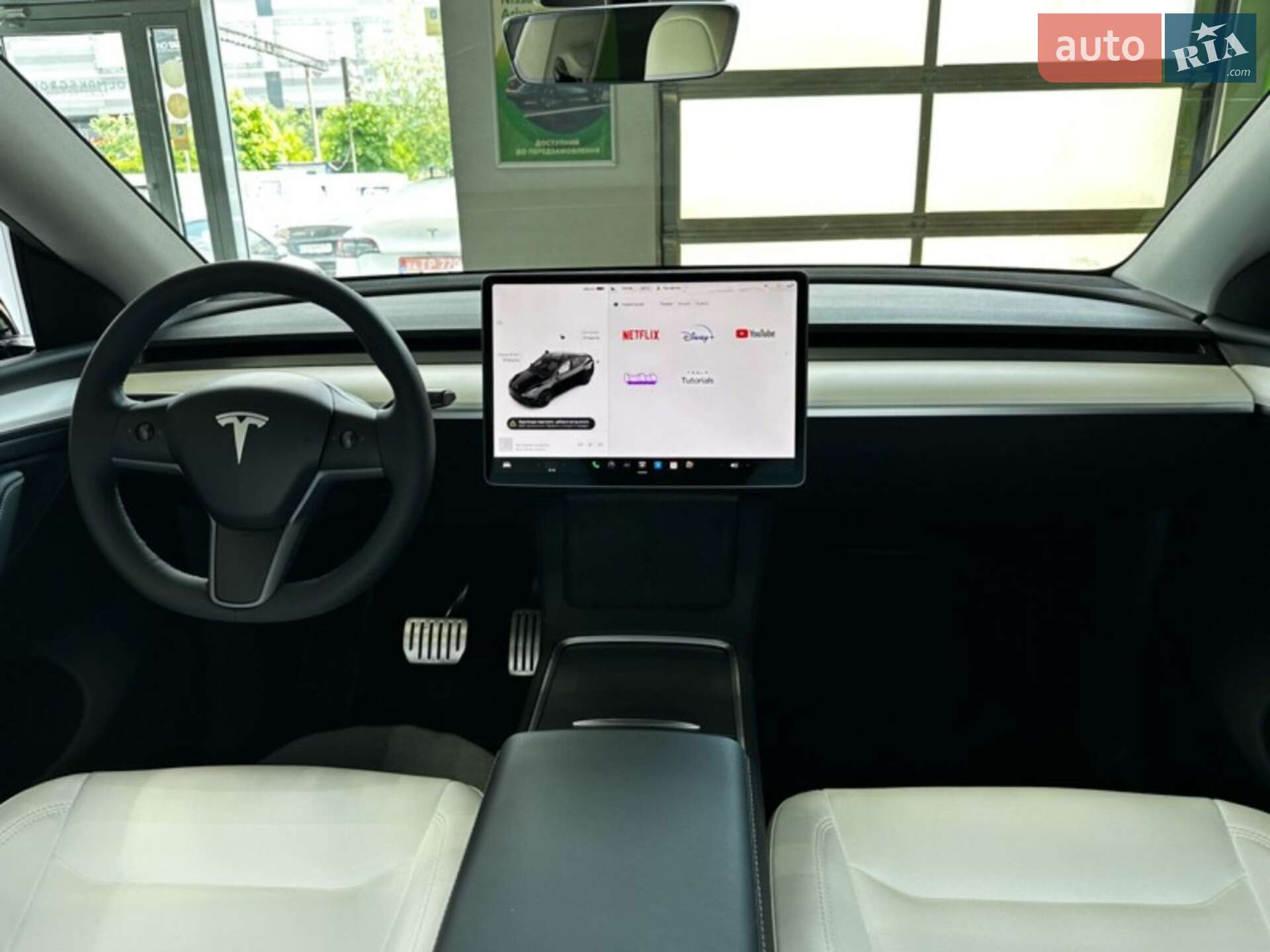 Tesla Model Y 2023 VIN XP7YGCEL1PB112383 фото оголошення 12 з 20