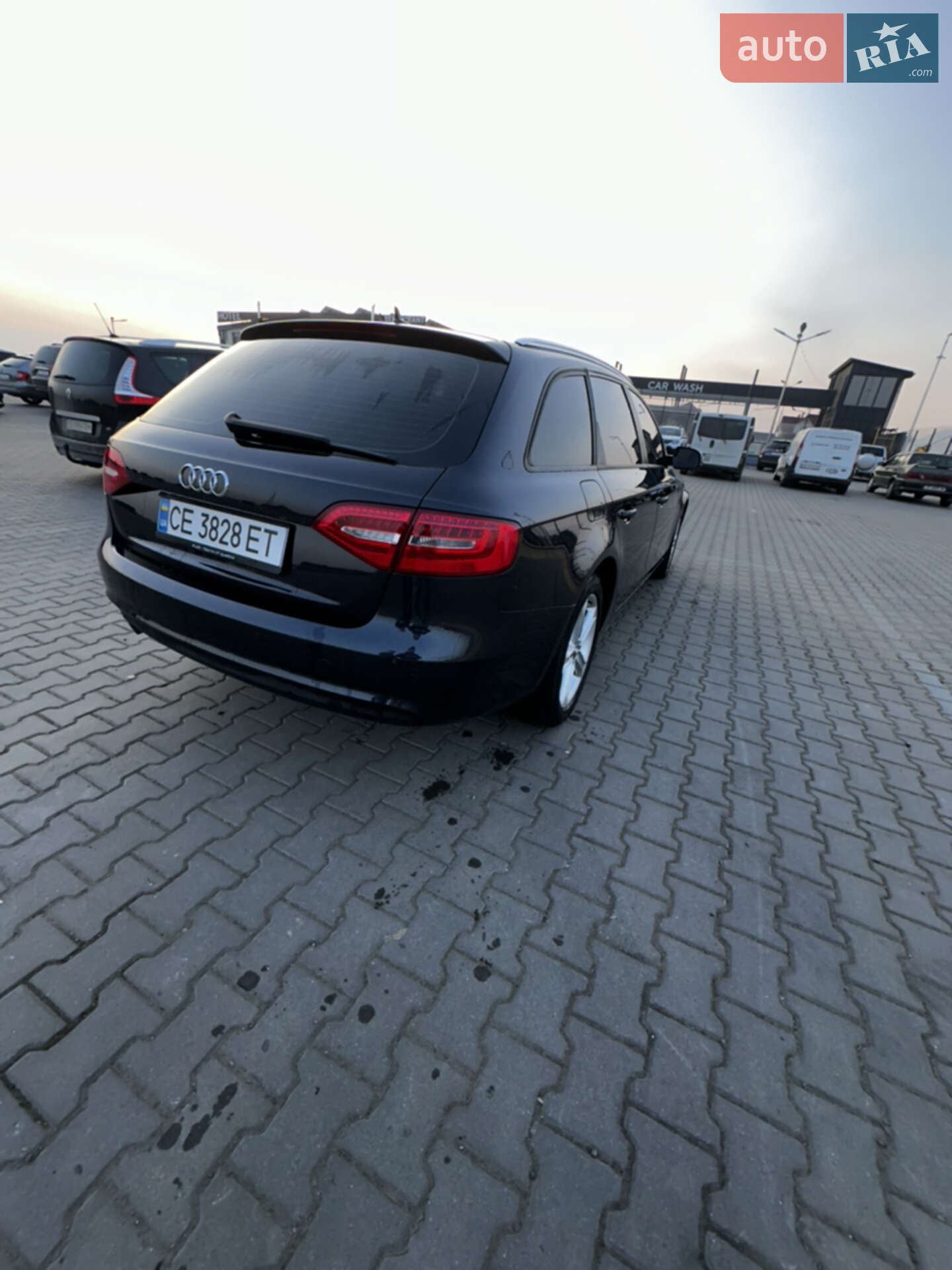 Audi A4 2014 VIN WAUZZZ8K8EA154994 фото оголошення 8 з 12