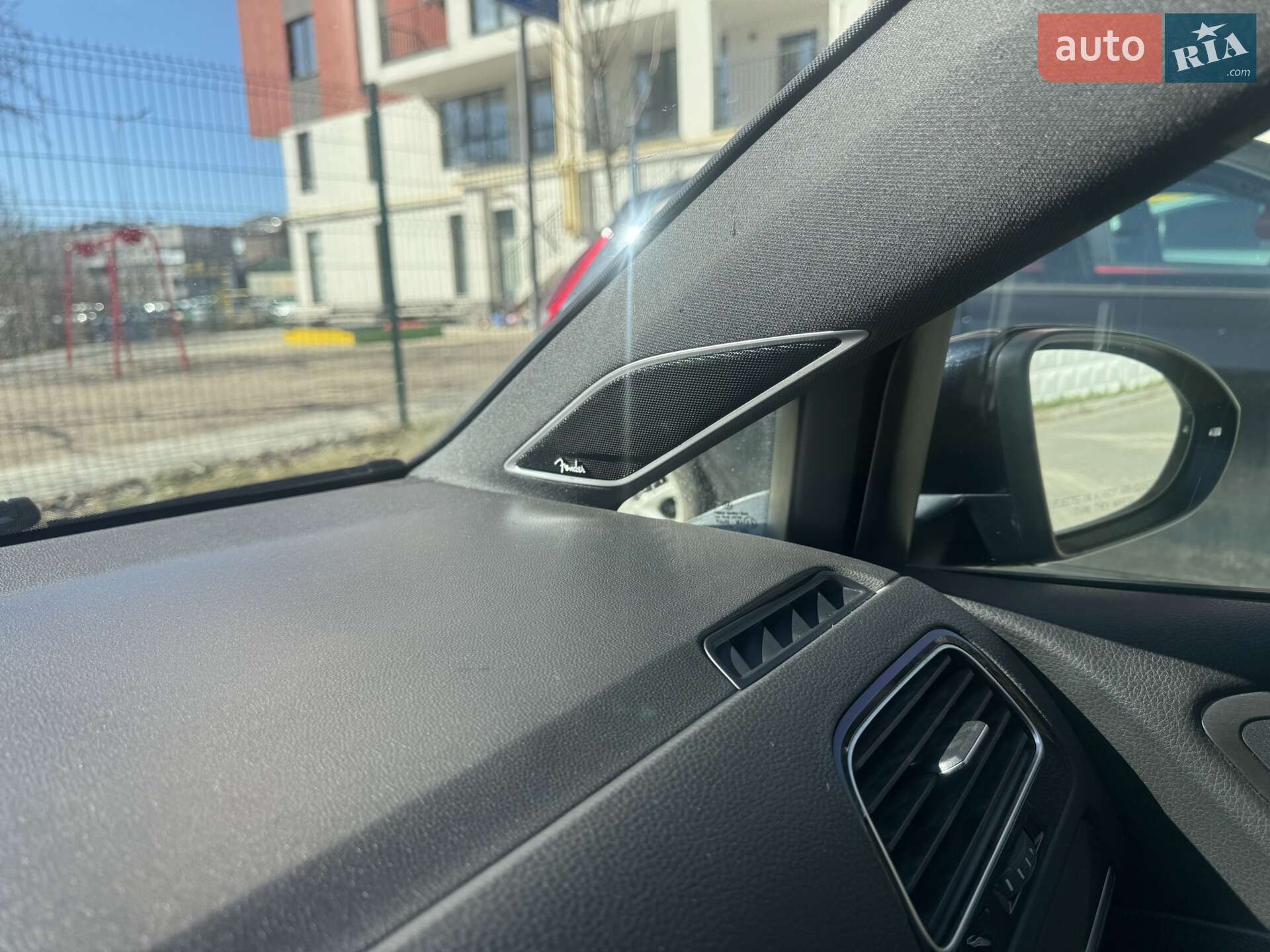 Volkswagen Golf GTI 2018 VIN 3VW447AU4JM295454 фото оголошення 28 з 35