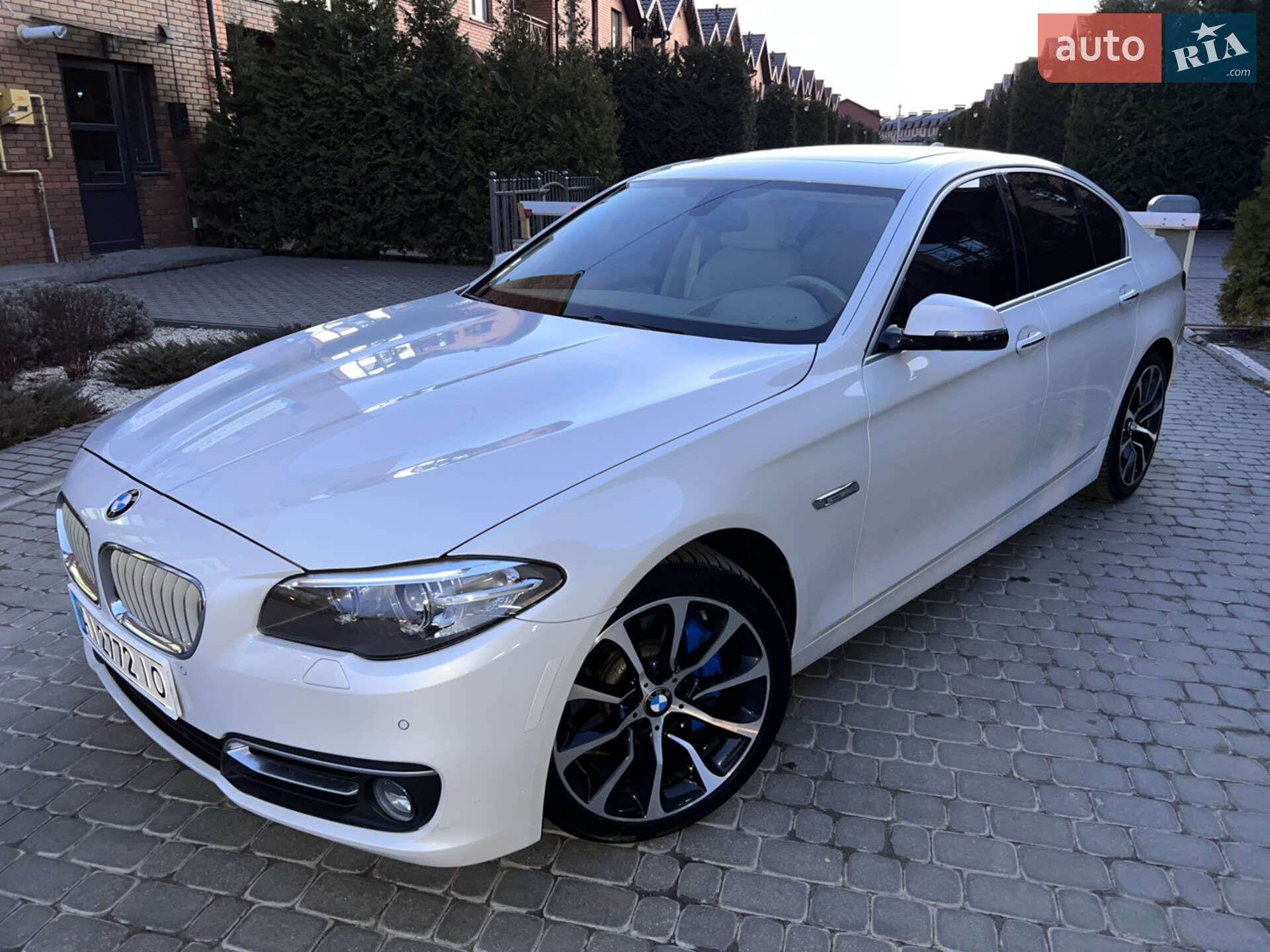 BMW 5 Series 2013 VIN WBAXA5C55ED001805 фото оголошення 10 з 24