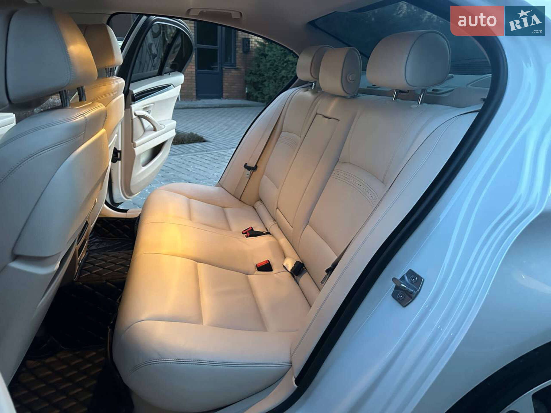 BMW 5 Series 2013 VIN WBAXA5C55ED001805 фото оголошення 21 з 24