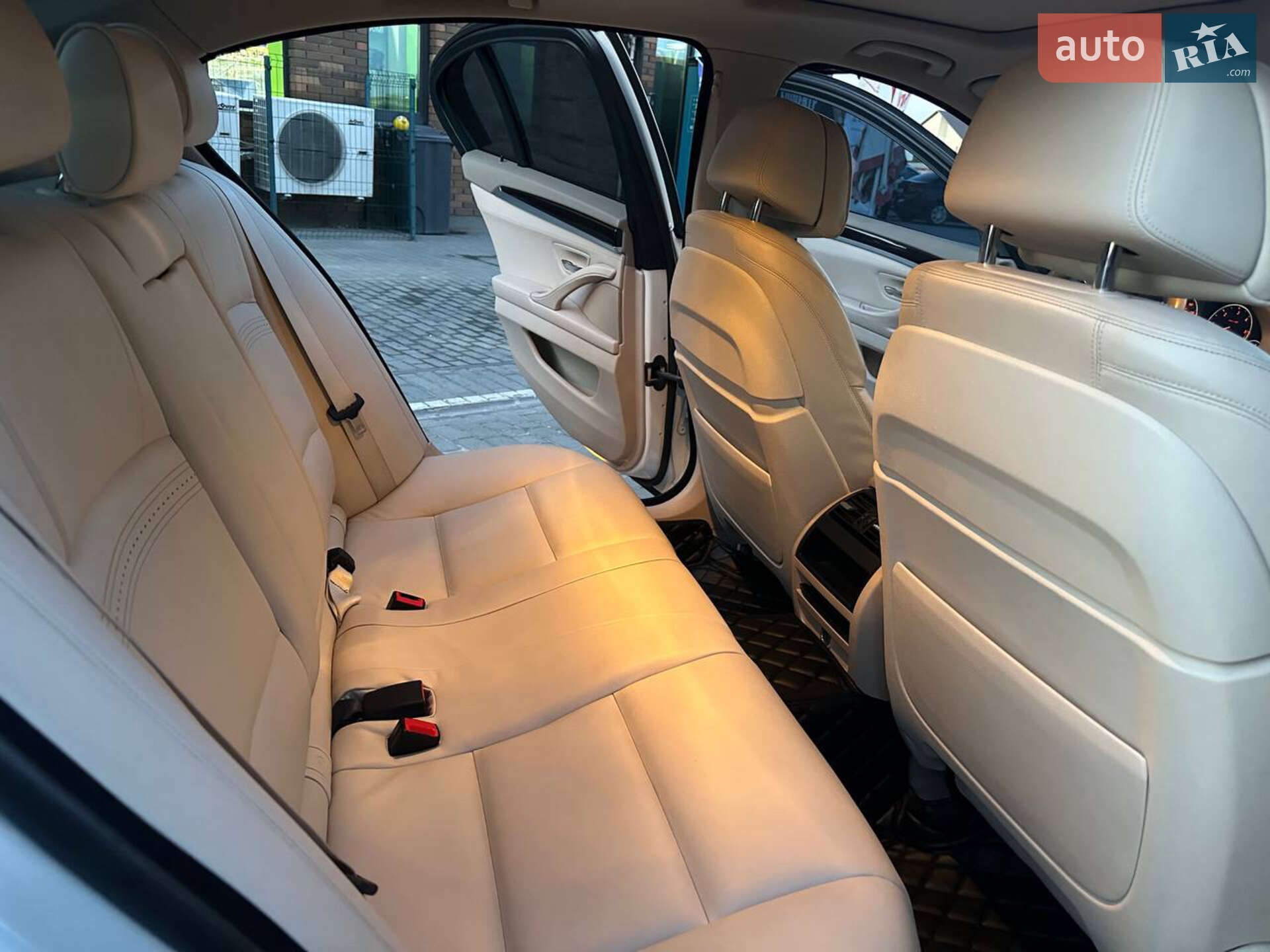 BMW 5 Series 2013 VIN WBAXA5C55ED001805 фото оголошення 20 з 24