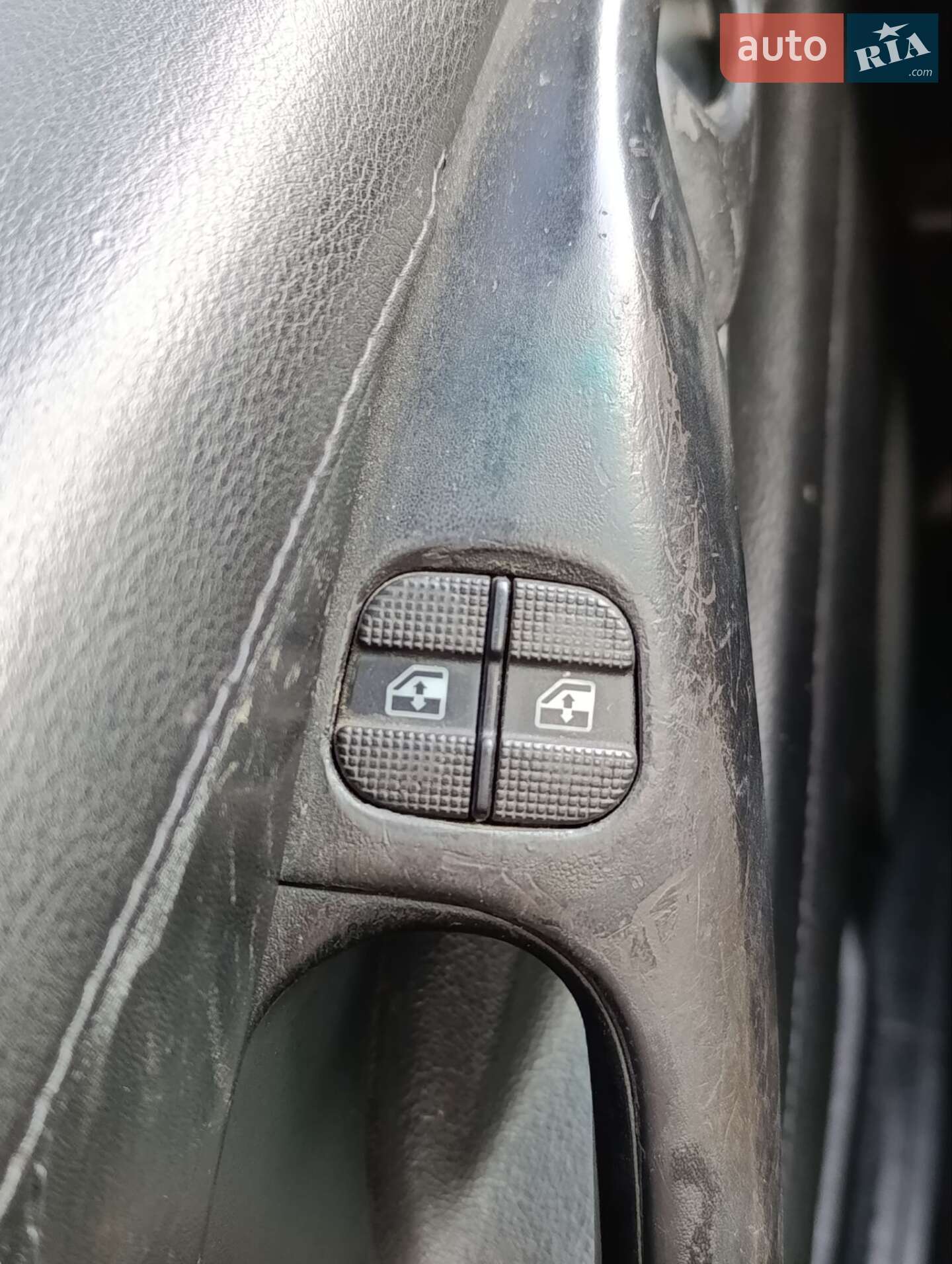 Volkswagen Passat 1996 VIN WVWZZZ3AZTE044552 фото оголошення 32 з 38