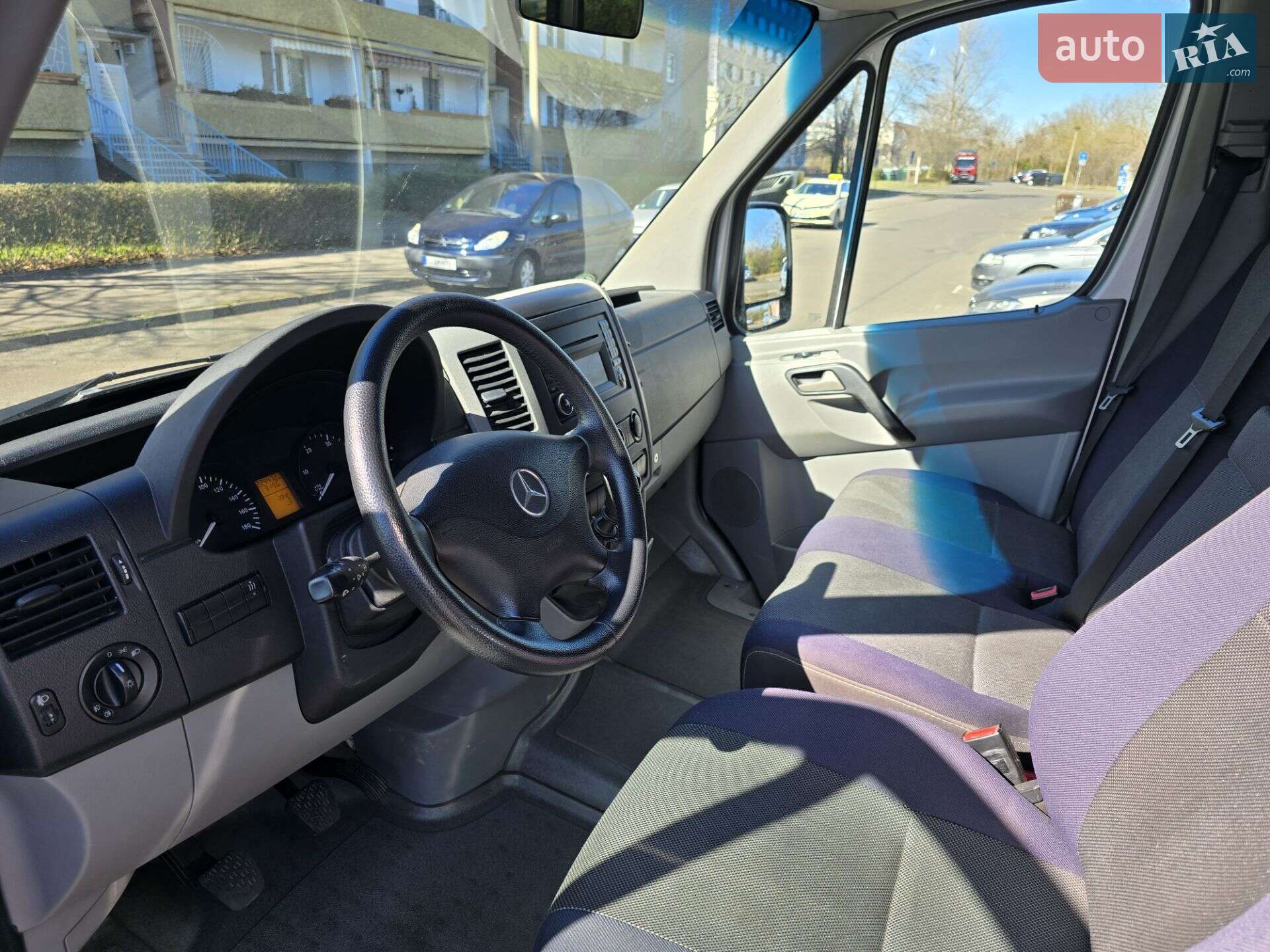 Mercedes-Benz Sprinter 2011 VIN WDB9067331S612015 фото оголошення 11 з 12