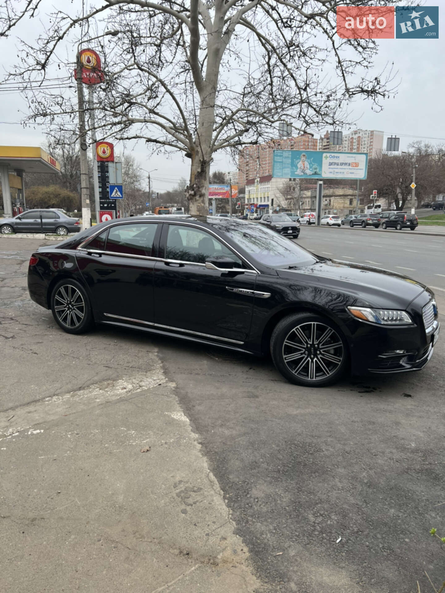 Lincoln Continental 2020 VIN 1LN6L9RP3L5606479 фото оголошення 2 з 26