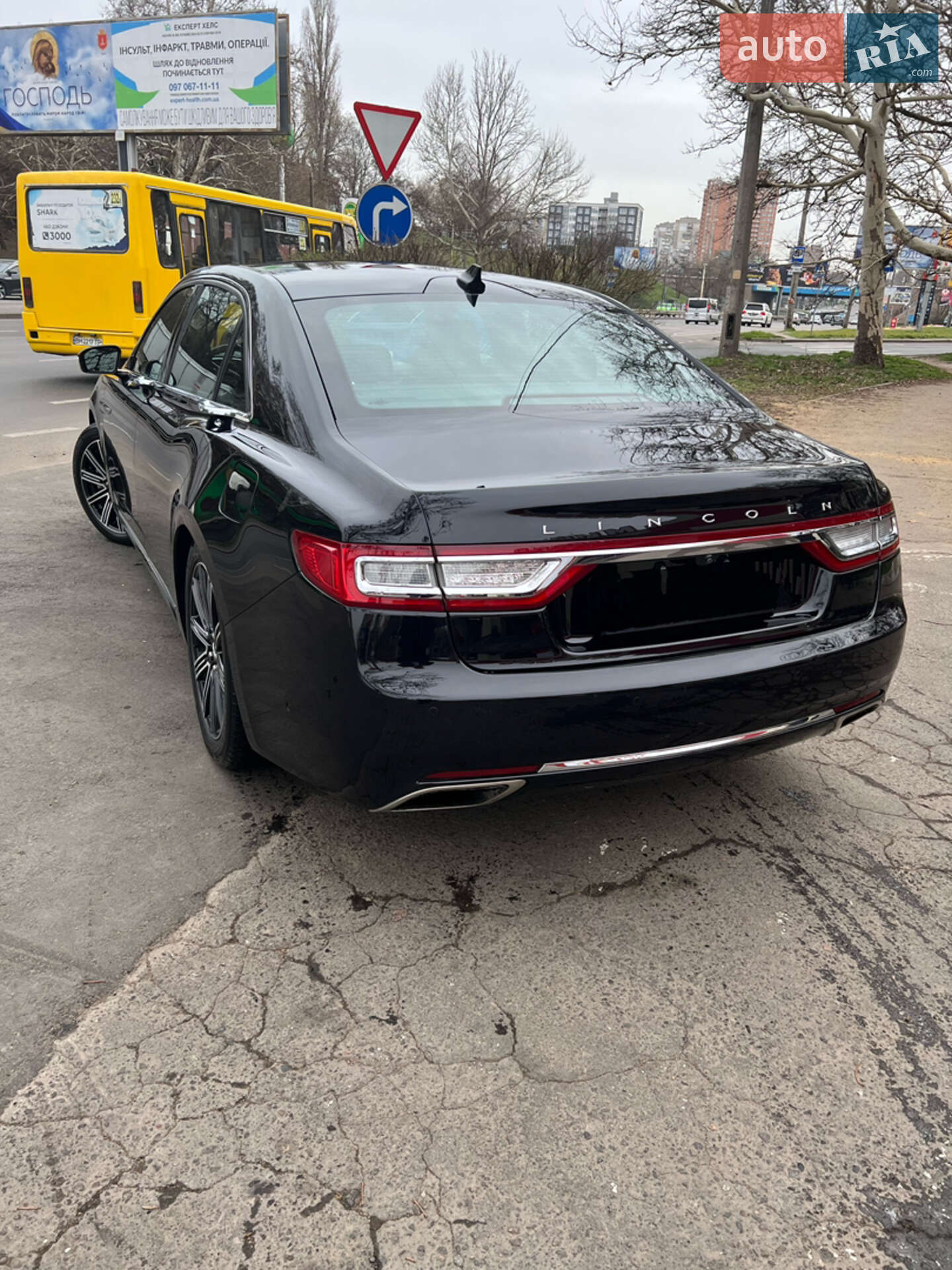 Lincoln Continental 2020 VIN 1LN6L9RP3L5606479 фото оголошення 8 з 26